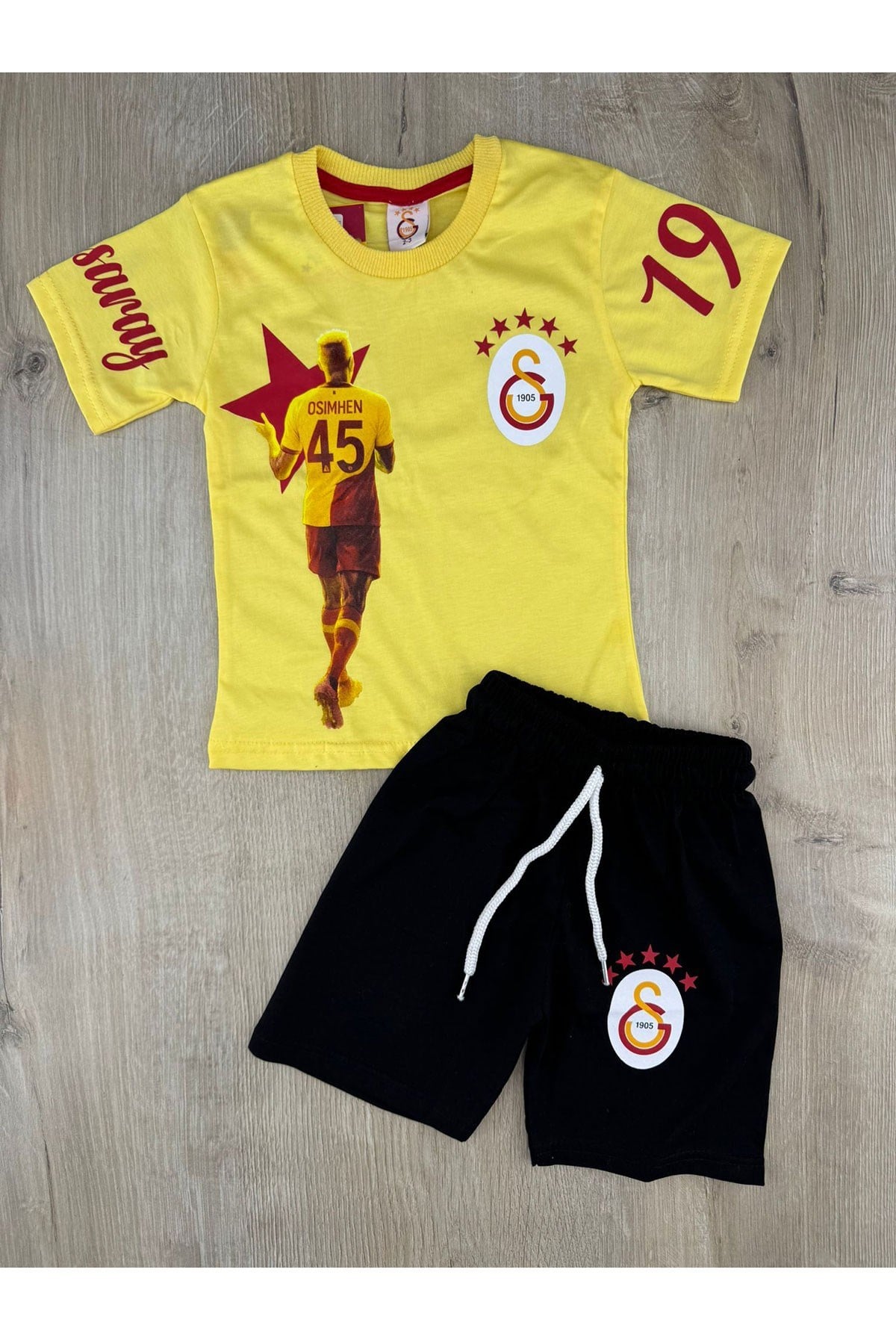 Taraftar (2-12 Yaş) GS-Osimhen Desenli Şortlu Takım