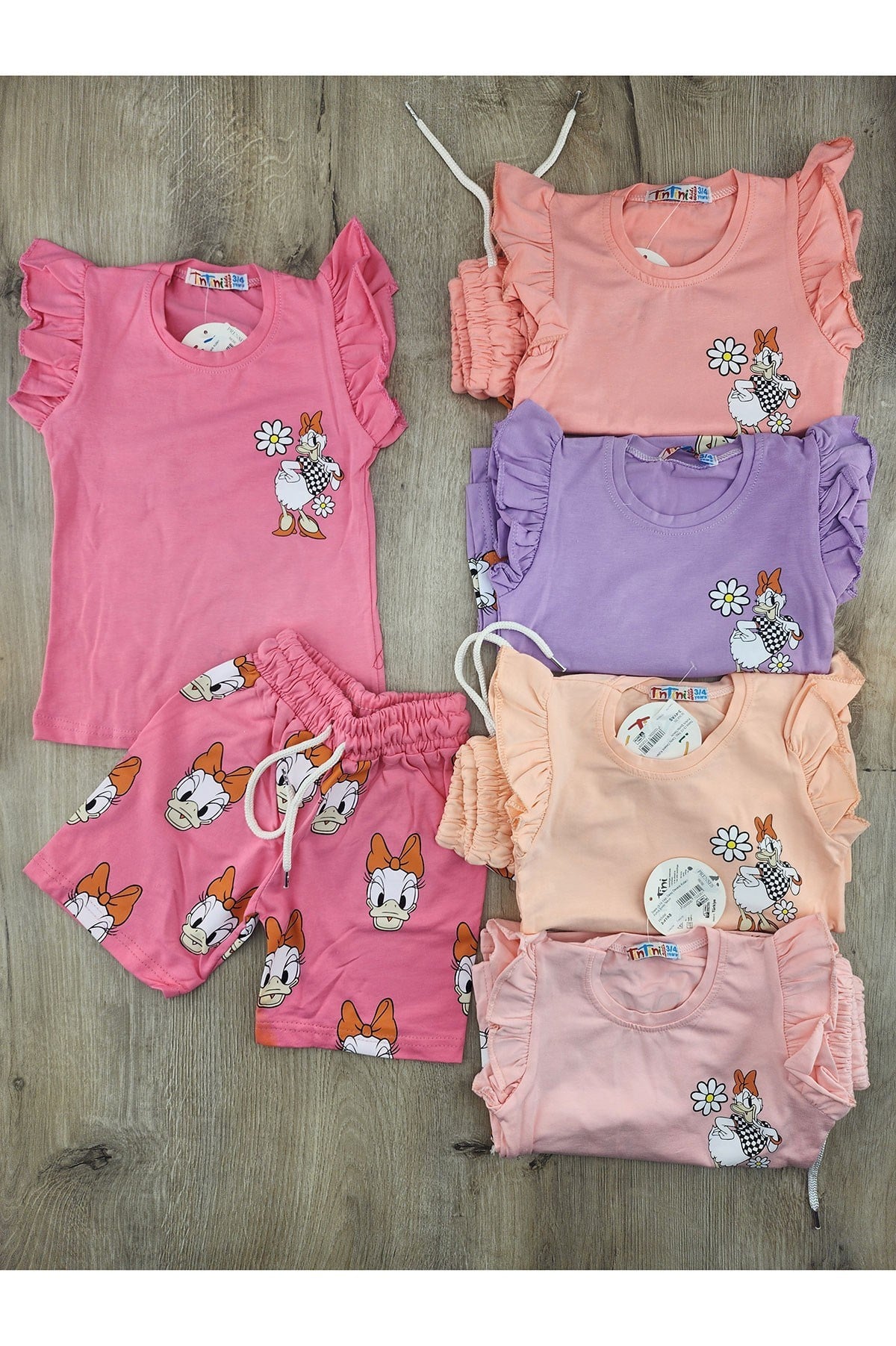 Tintini (3-10 Yaş) Daisy Desenli Kolları Fırfırlı Şortlu Takım