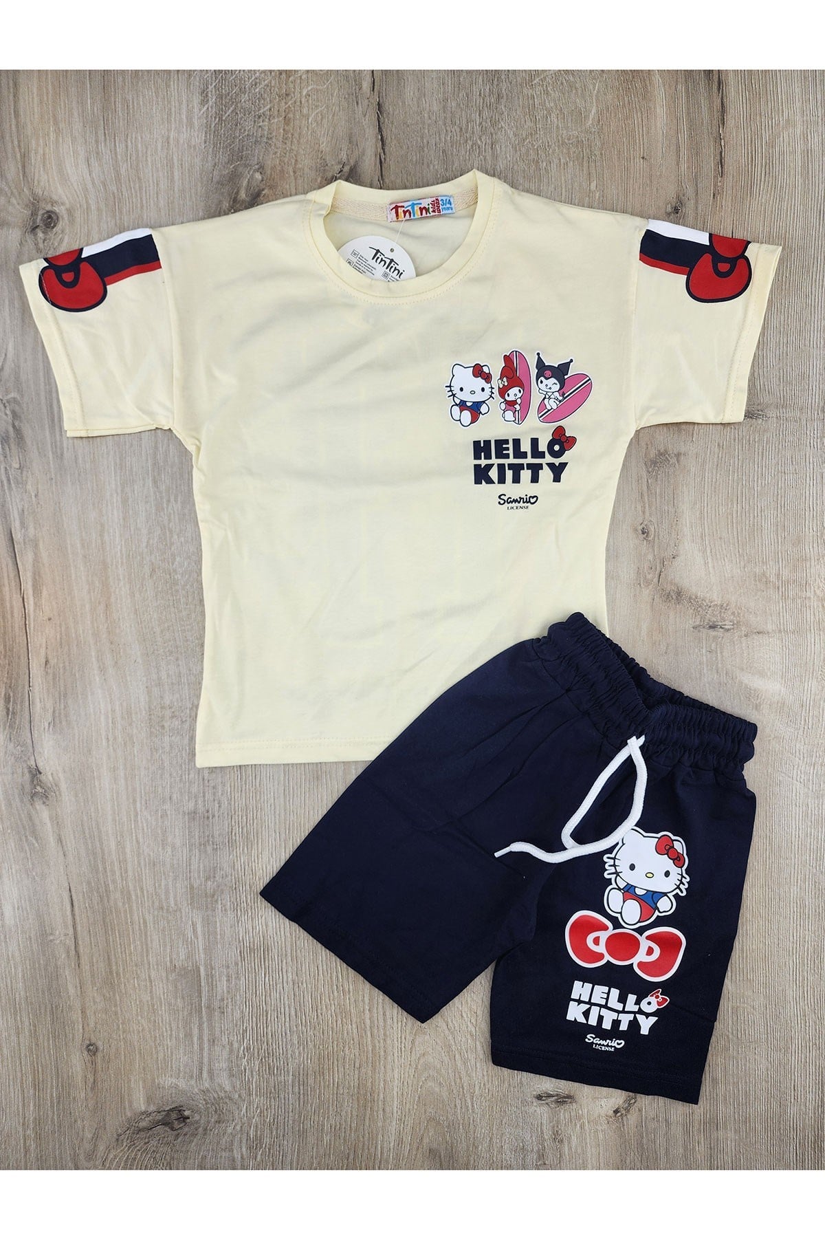 Tintini (3-10 Yaş) Hello Kitty Desenli Sırt Baskılı Lacivert Şortlu Takım
