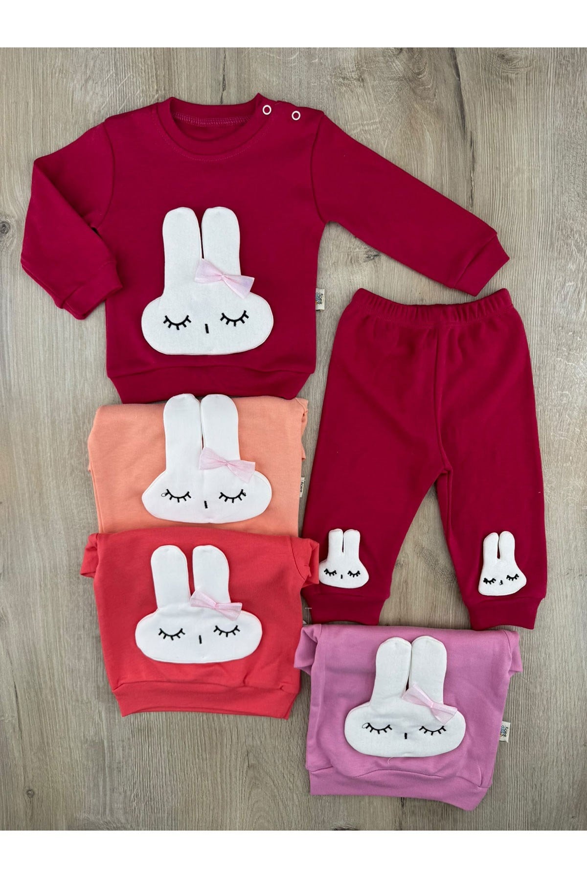 Uso Baby (9-12-18 Ay) Mobil Tavşan Desenli Mevsimlik Takım