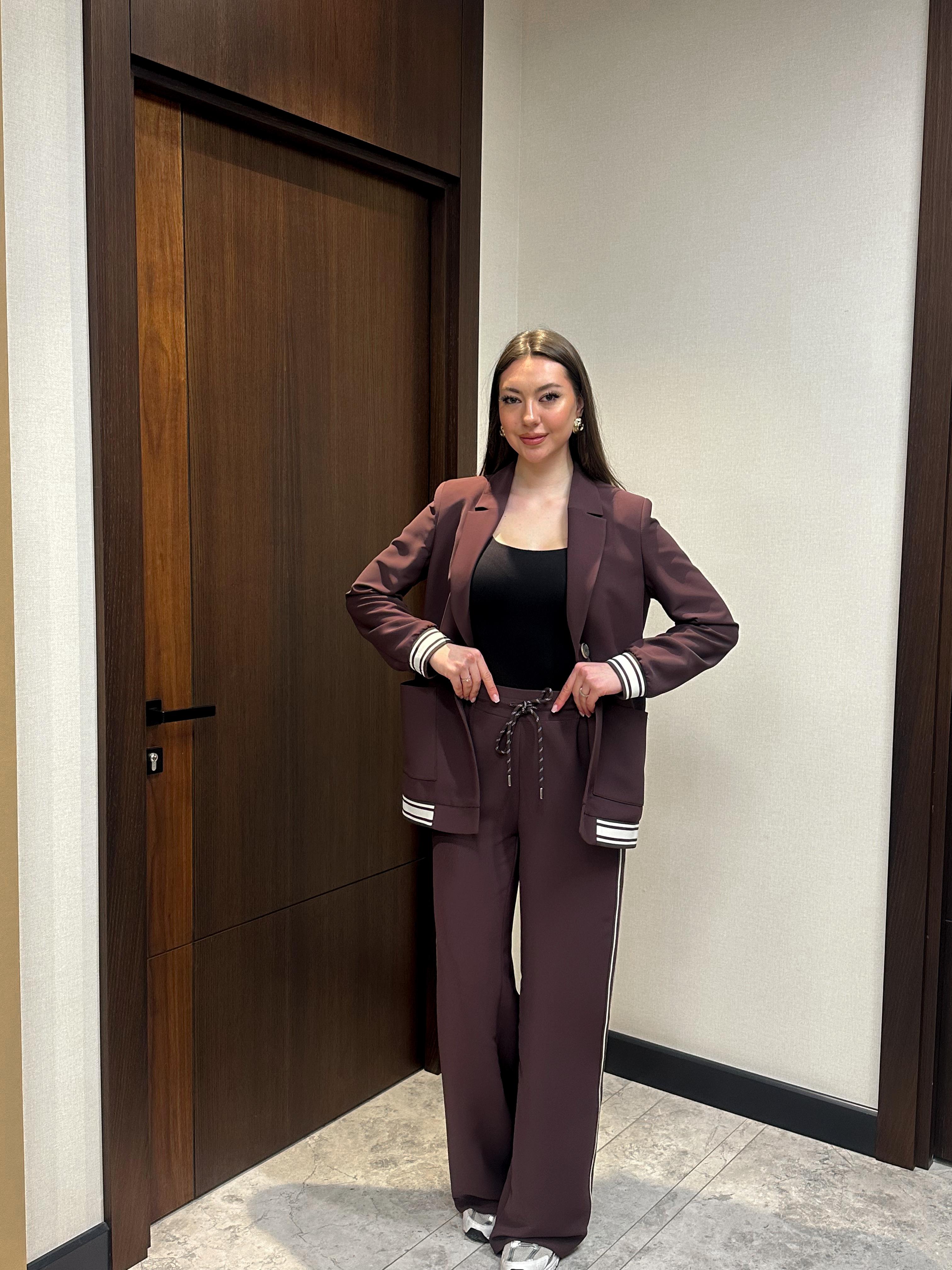 ŞERİT DETAYLI PANTOLON CEKET TAKIM