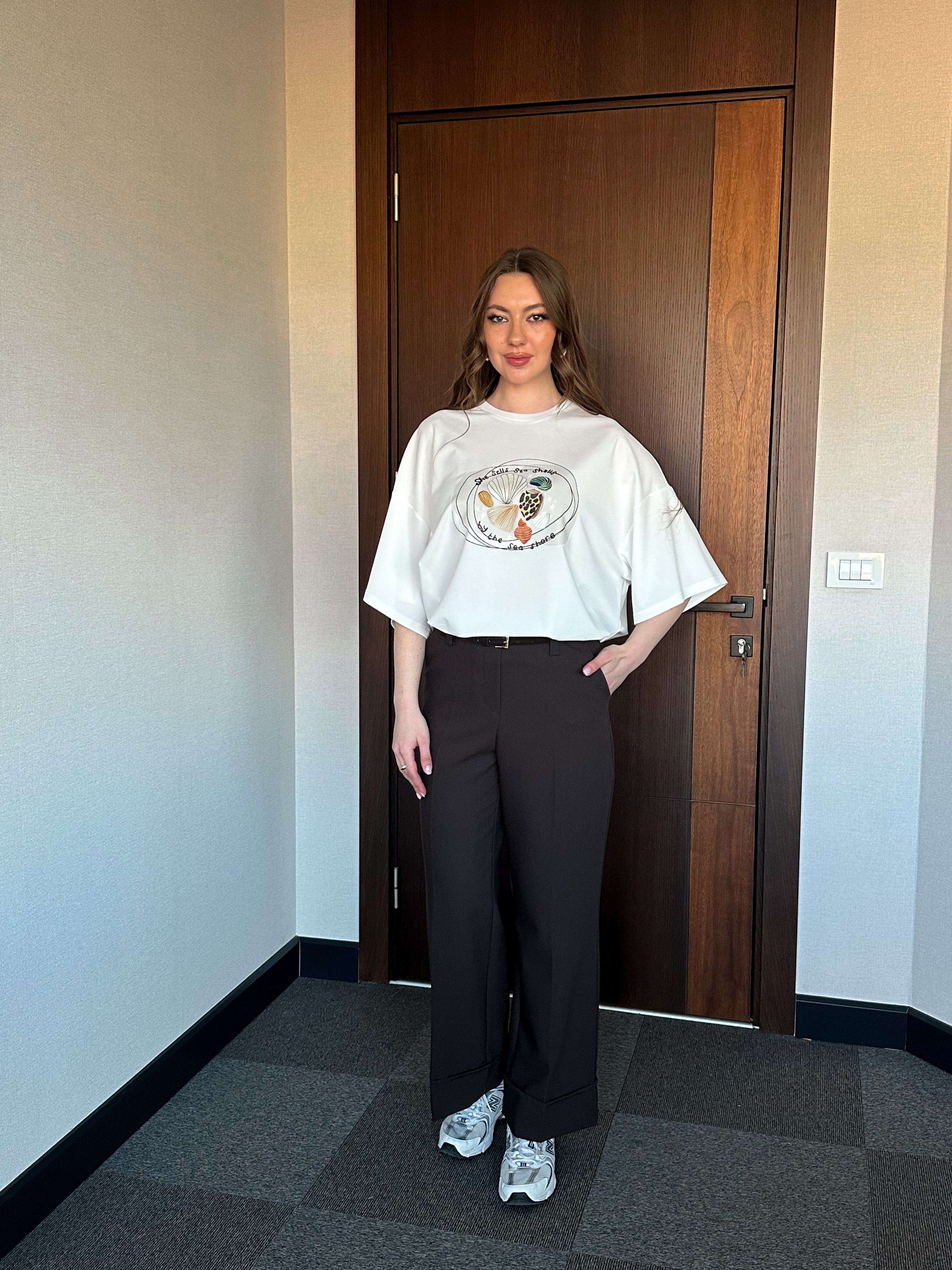 DENİZ KABUĞU OVERSIZE KADIN T-SHIRT