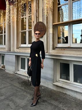 DANTEL DETAYLI KREP GECE ELBİSESİ