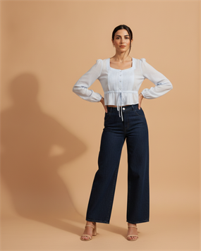 PİLİSELİ KARE YAKA BELİ BÜZGÜLÜ BLUZ