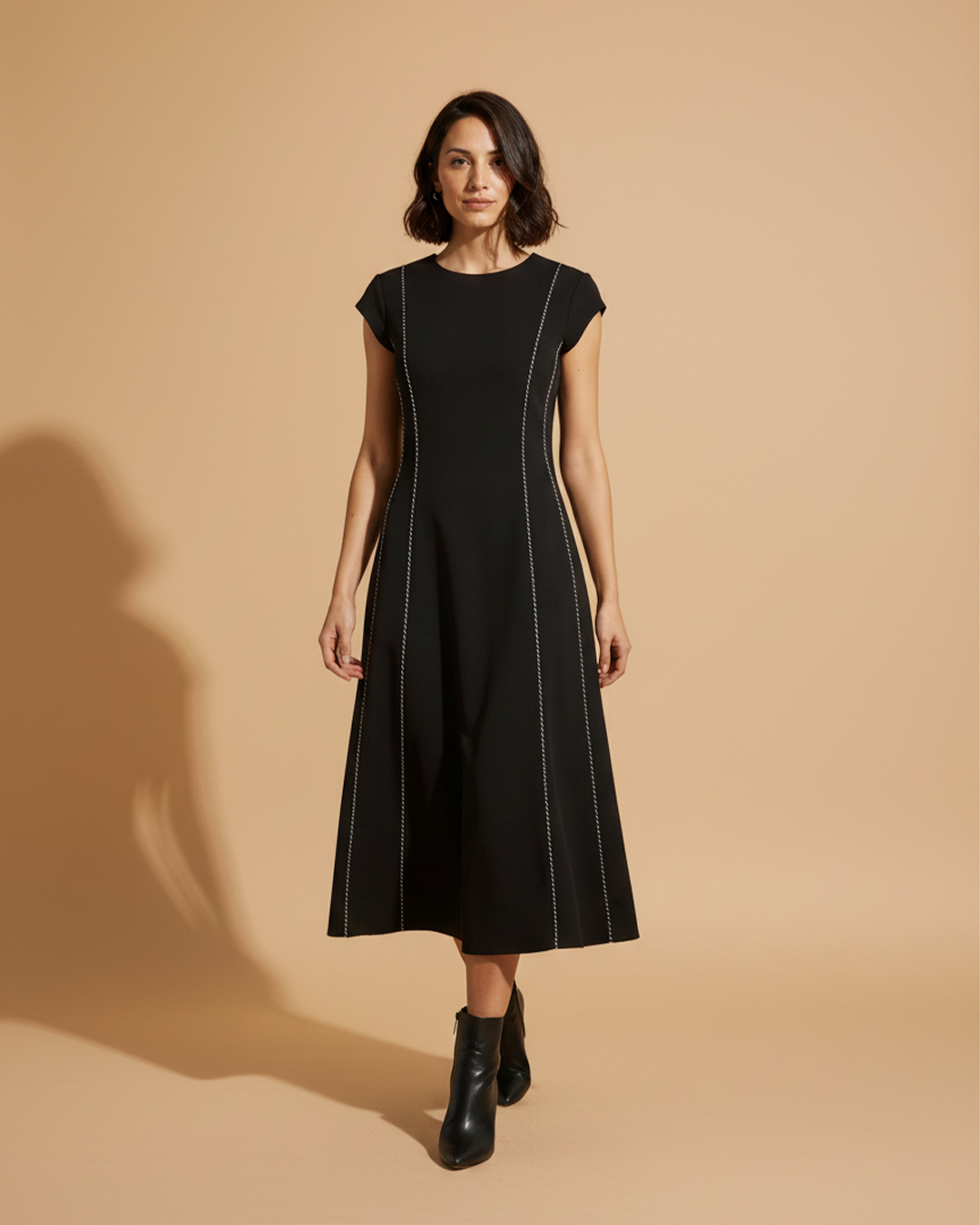 PARISIAN CHIC YAZLIK OFİS ELBİSESİDedo'çe
