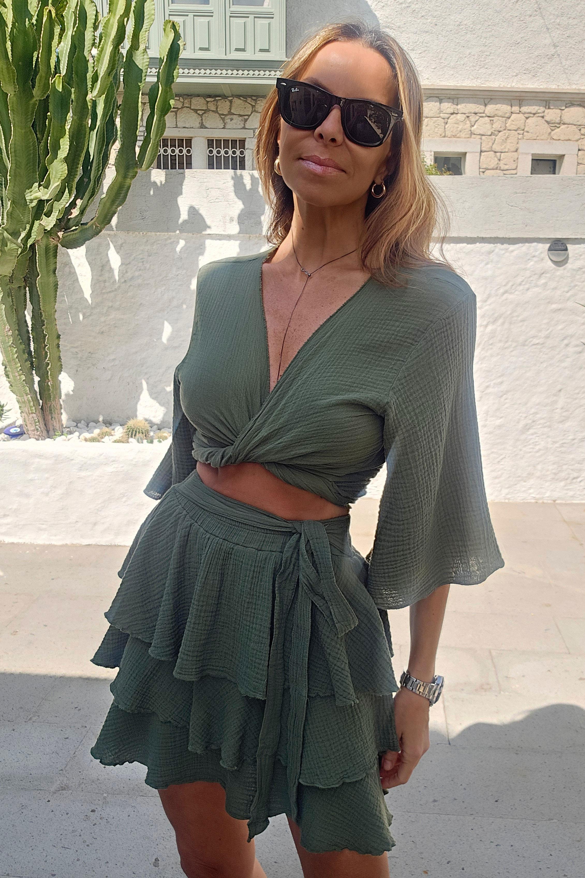 Müslin Kumaş Önü Bağlamalı Crop Bluz · 4