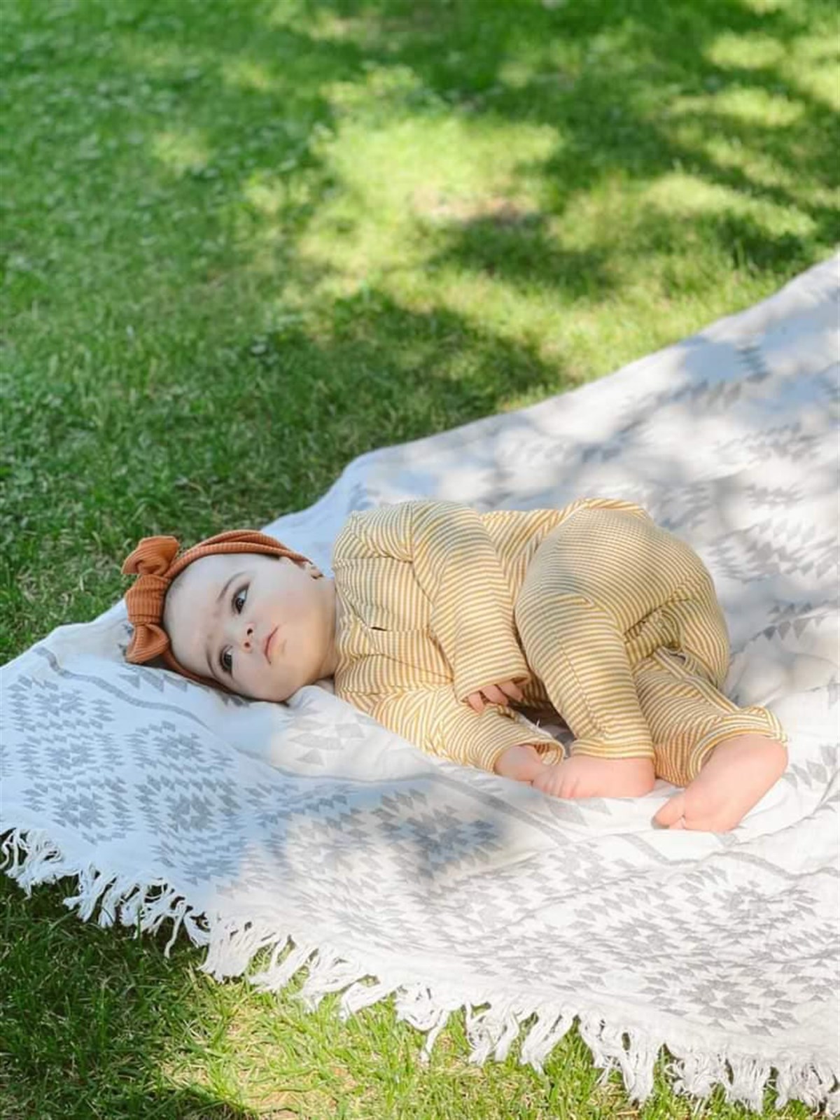 Sarı-Beyaz Patiksiz Esnek Bebek Tulumu