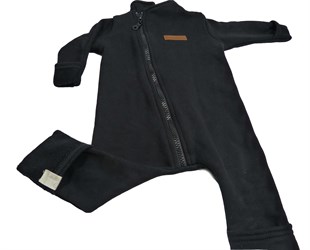 Siyah Kalın Bebek Tulumu