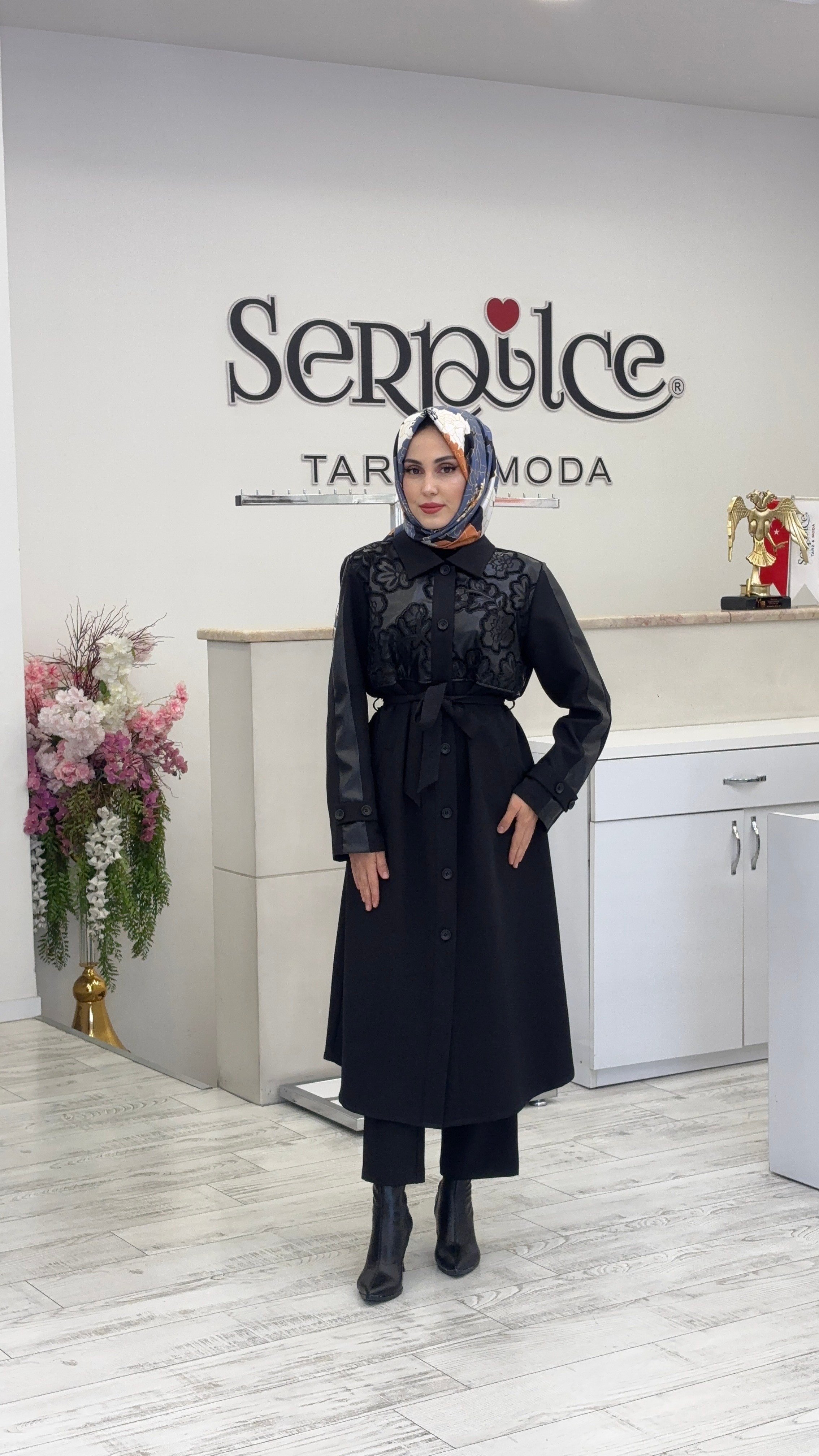 DERİ GARNİLİ KAP