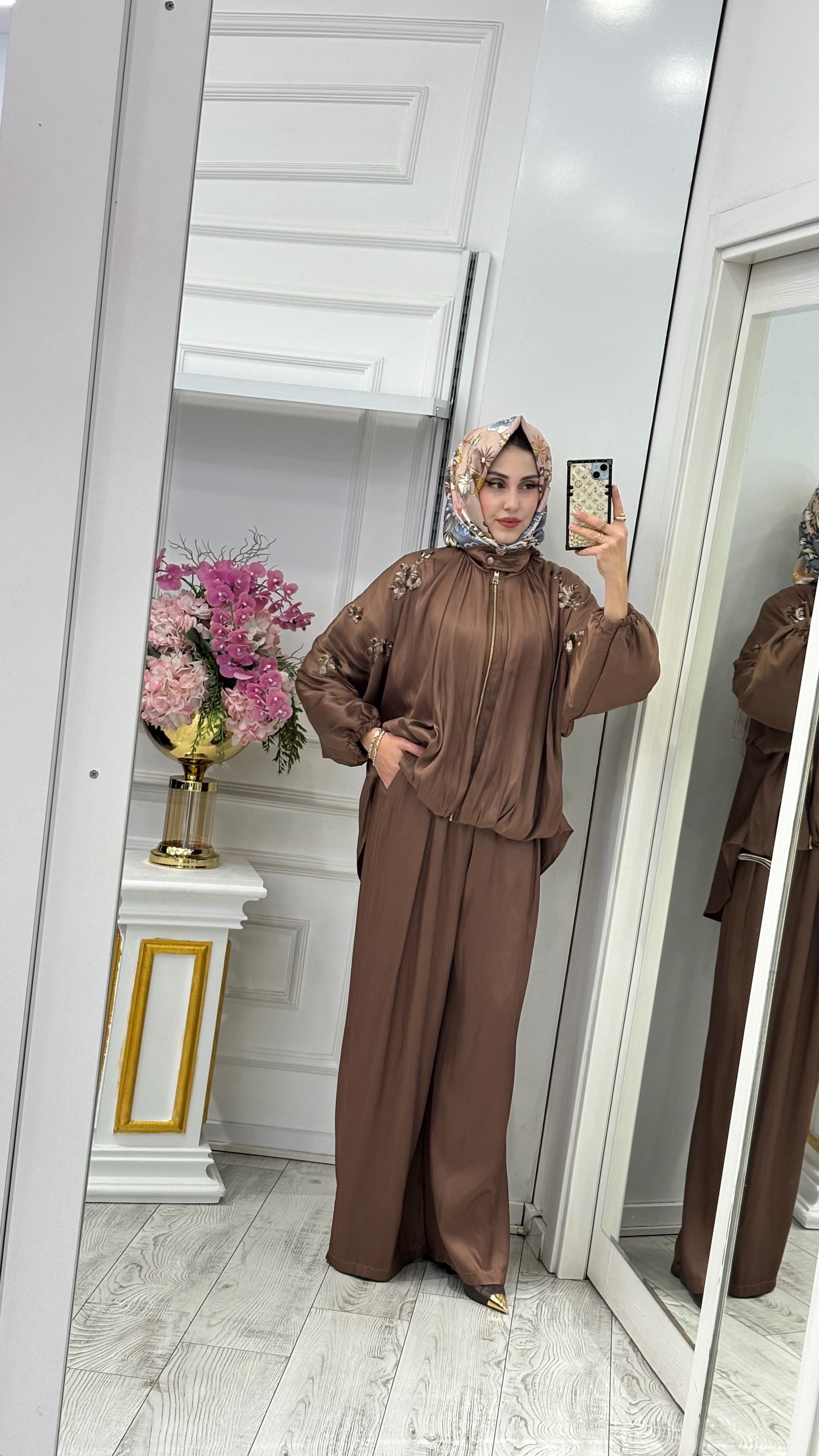 YEŞİM ÖZCAN TAKIM