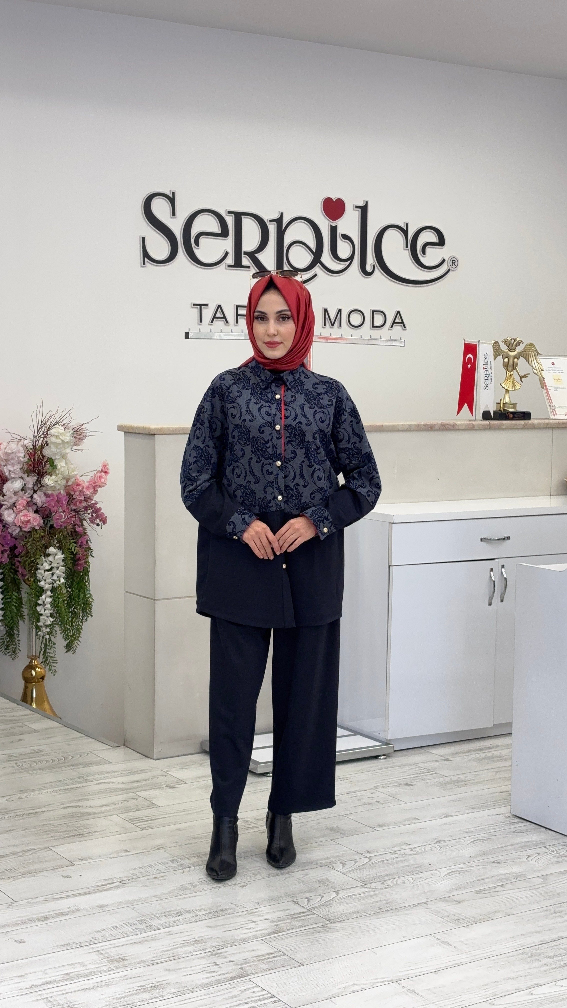 DESENLİ TAKIM