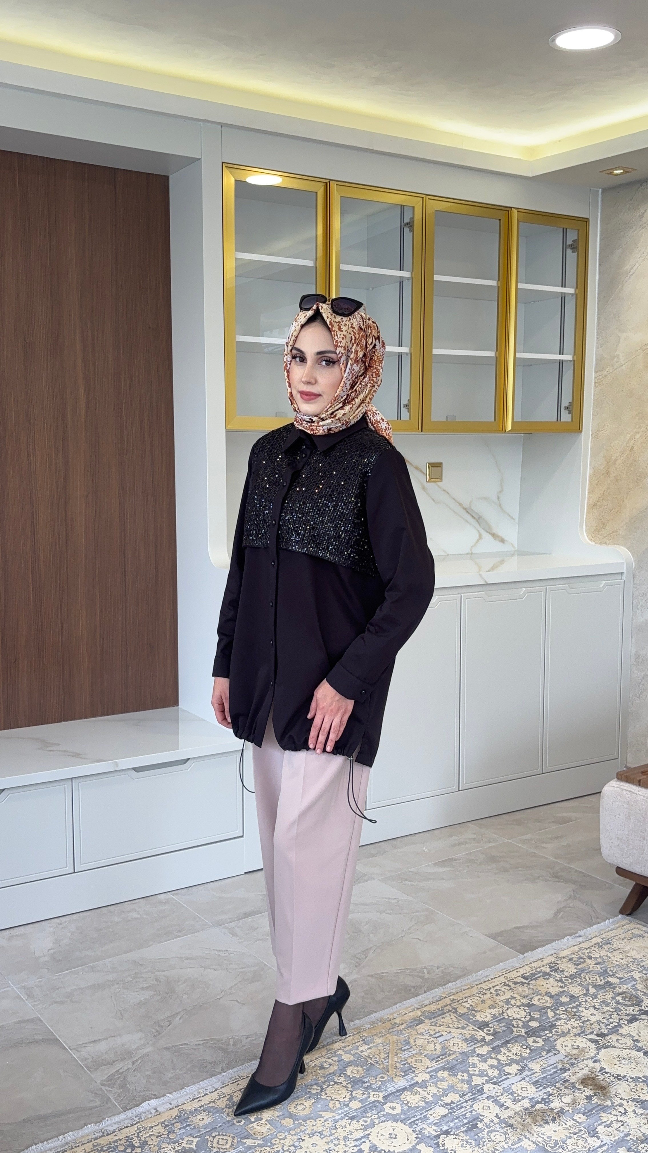 PUL PAYETLİ GÖMLEK