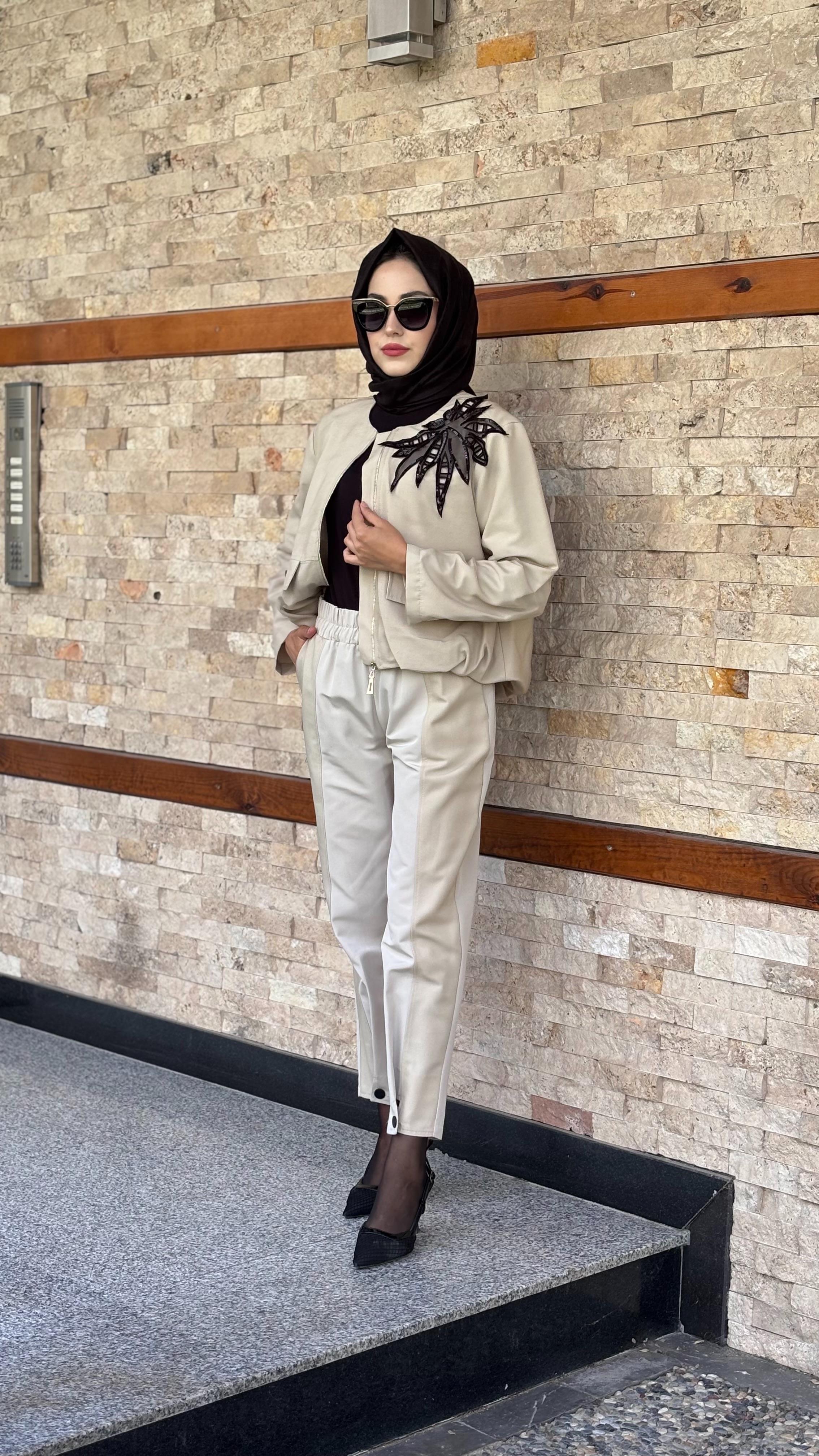 YAKA İŞLEMELİ PARAŞÜT KUMAŞ TAKIM