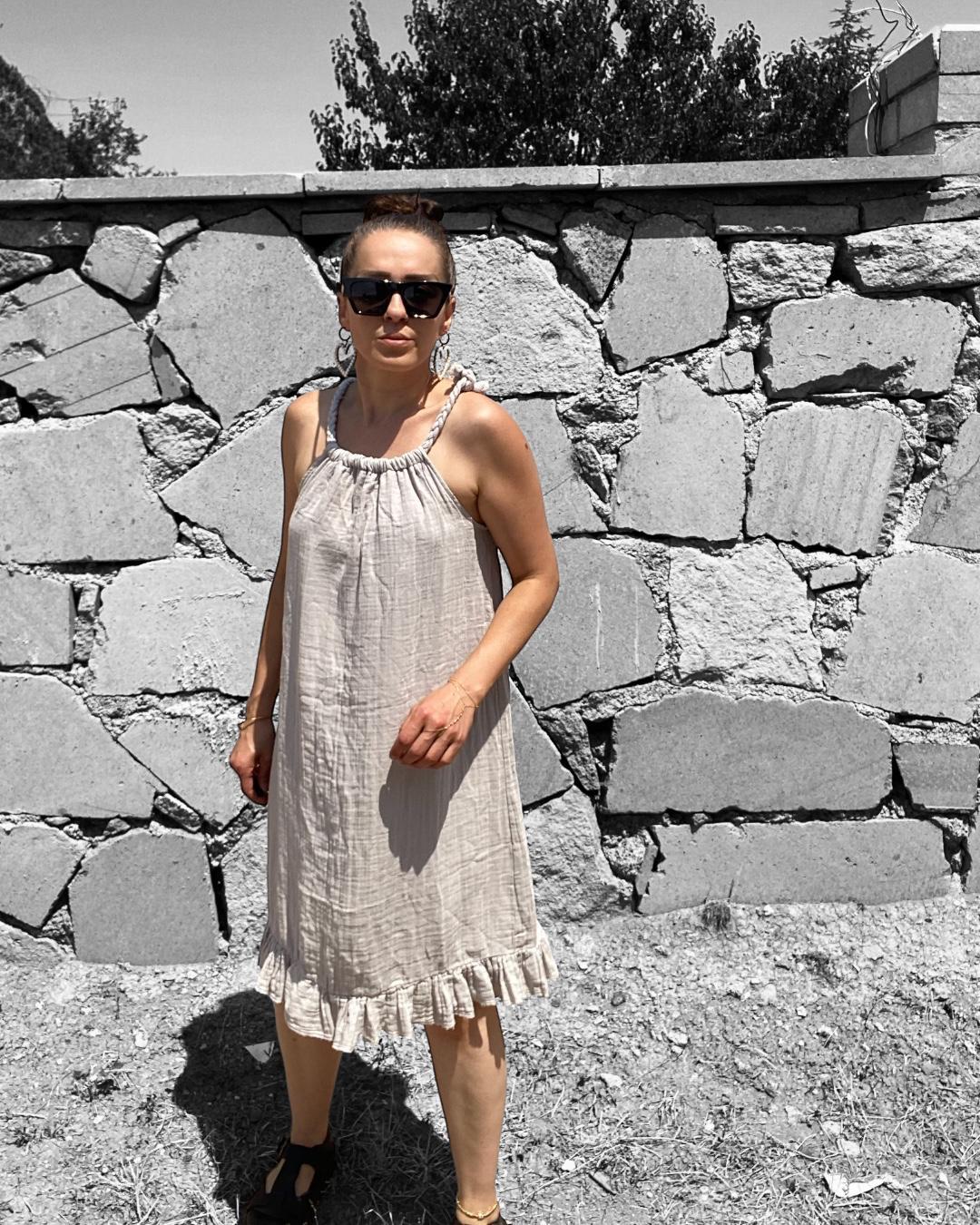 Bej Halat Askı Fırfırlı Salaş Elbise