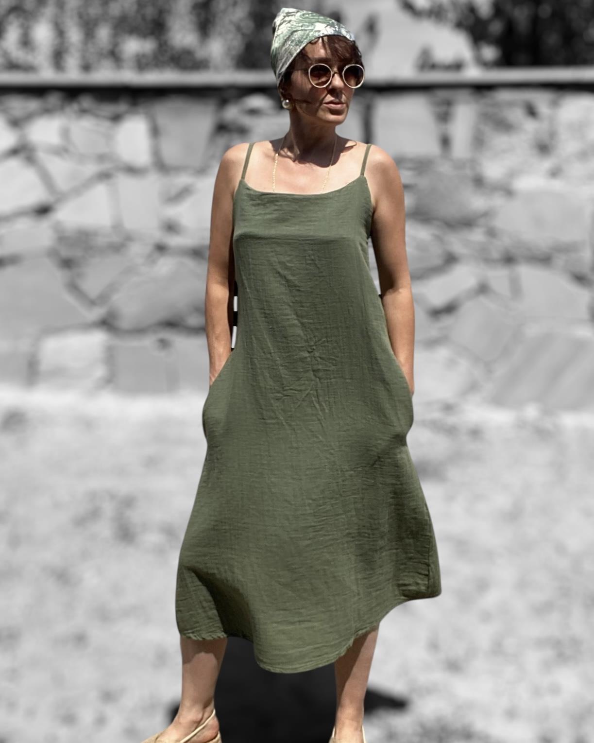 Mavi Askılı Cepli Midi Boy Keten Elbise