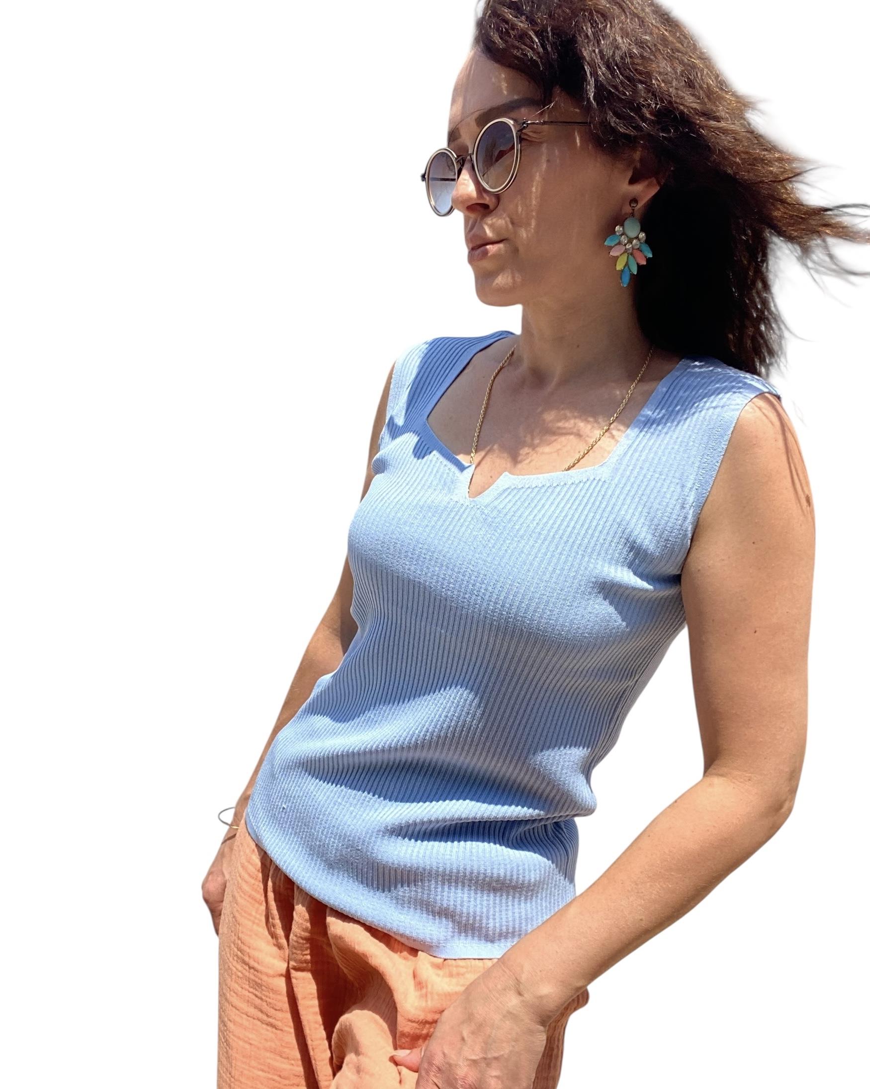 Mavi Kare Yaka V Kesim Triko Atlet