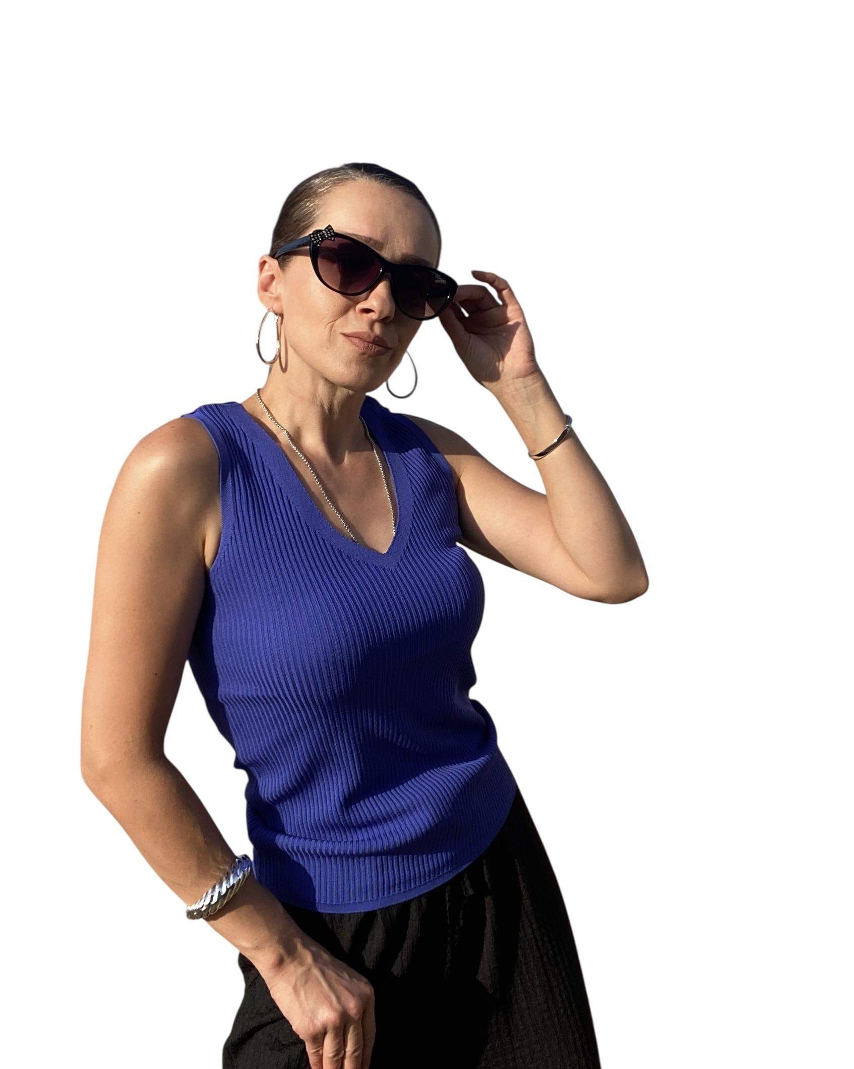 Saks Mavi V Yaka Triko Atlet