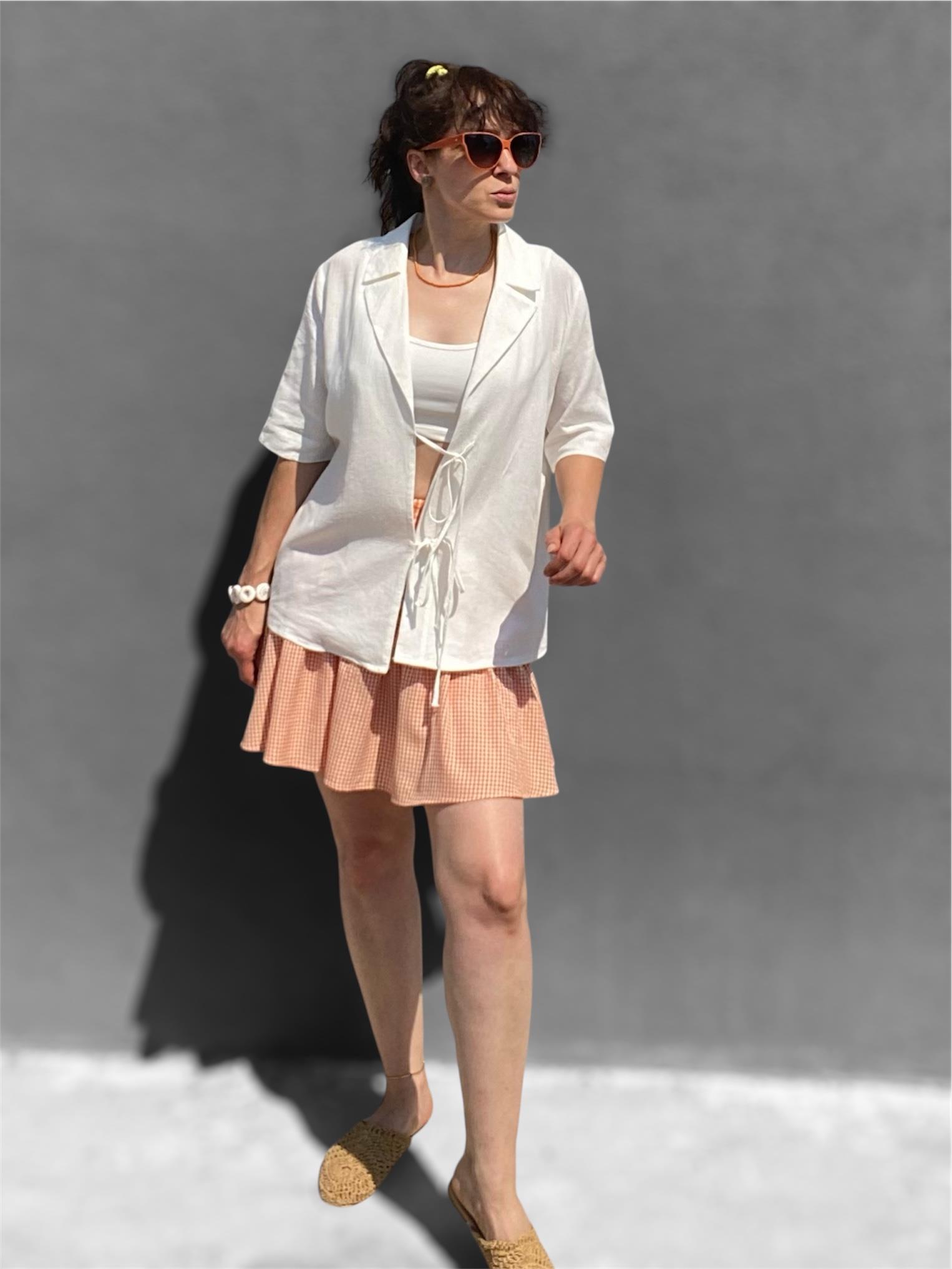 Beyaz Oversize Önden Bağcıklı Keten Gömlek