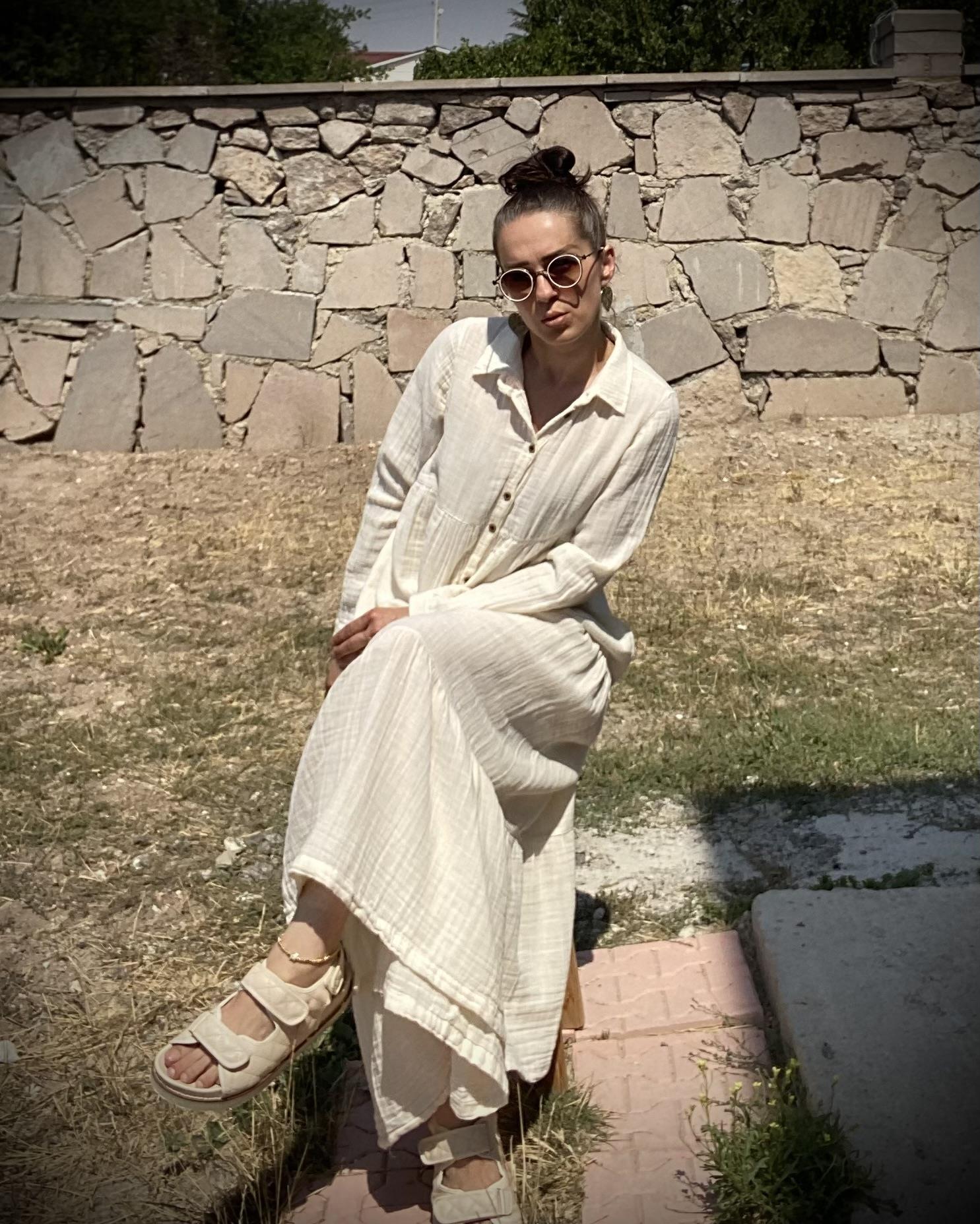 Ekru Oversize Katlı Volanlı Maxi Boy Gömlek Elbise