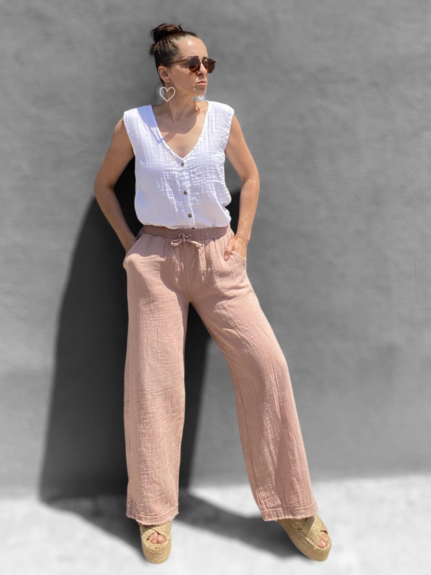 Pembe Yüksek Bel ve Lastikli Bağcıklı Bol Paça Müslin Kumaş Pantolon