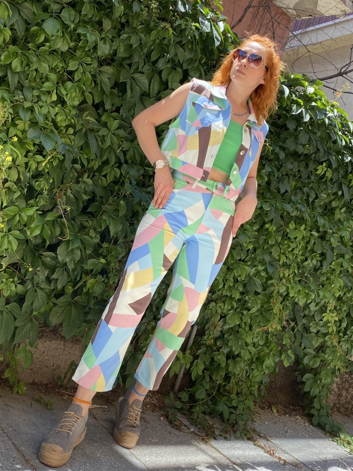 RENKLİ DESENLİ JEAN