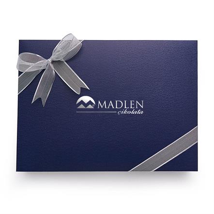 Hediyelik Yaldızlı Çikolata Fındıklı 825g