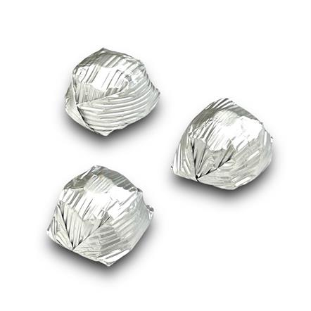 Madlen Gümüş Yaldızlı Fındıklı Kristal Çikolata 500 gr