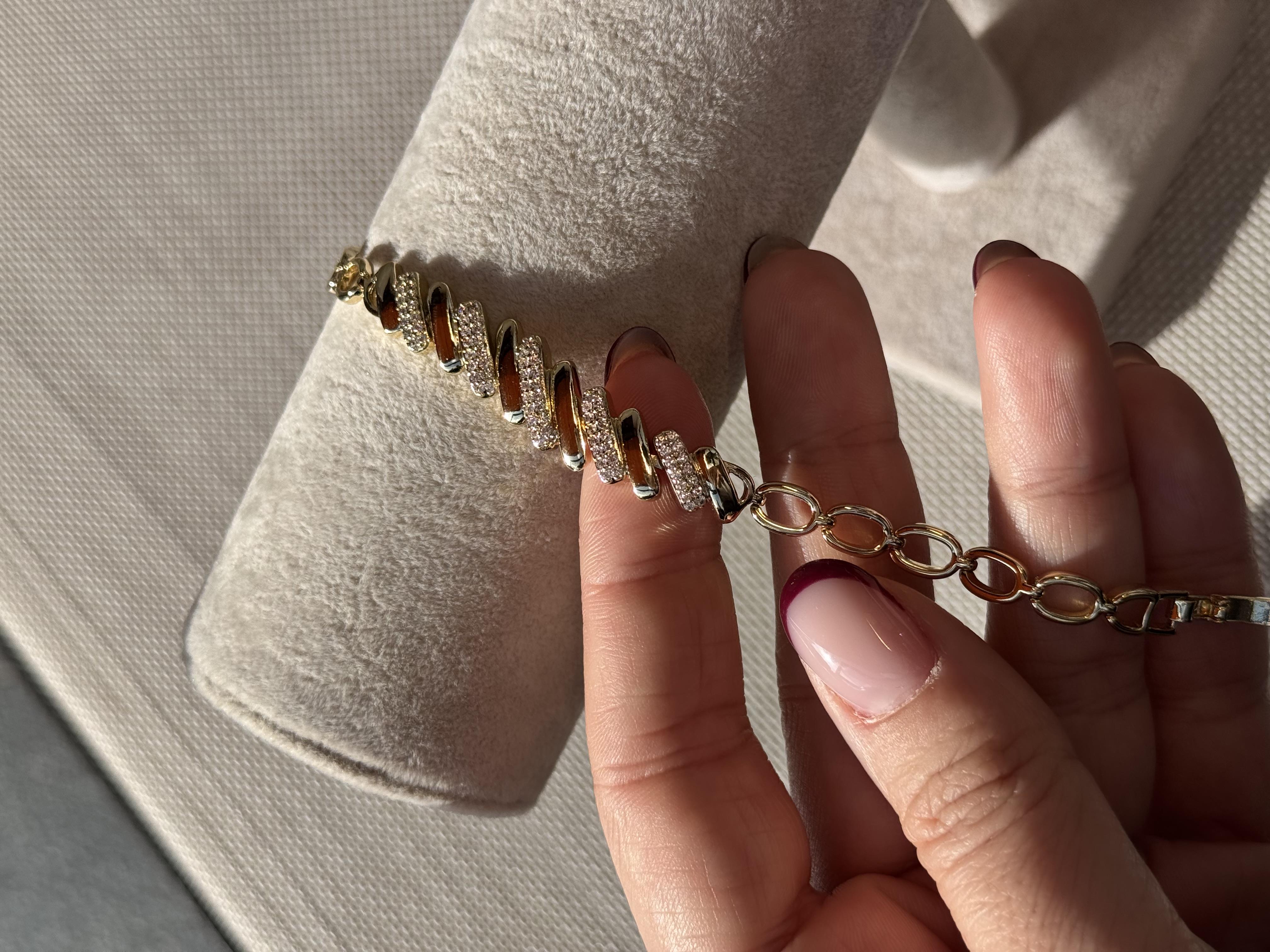 14k taşlı geçişli gold bileklik