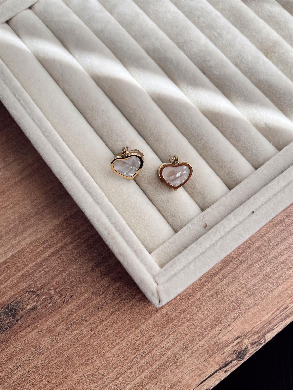 Beyaz Mine Kalp Vip Küpe