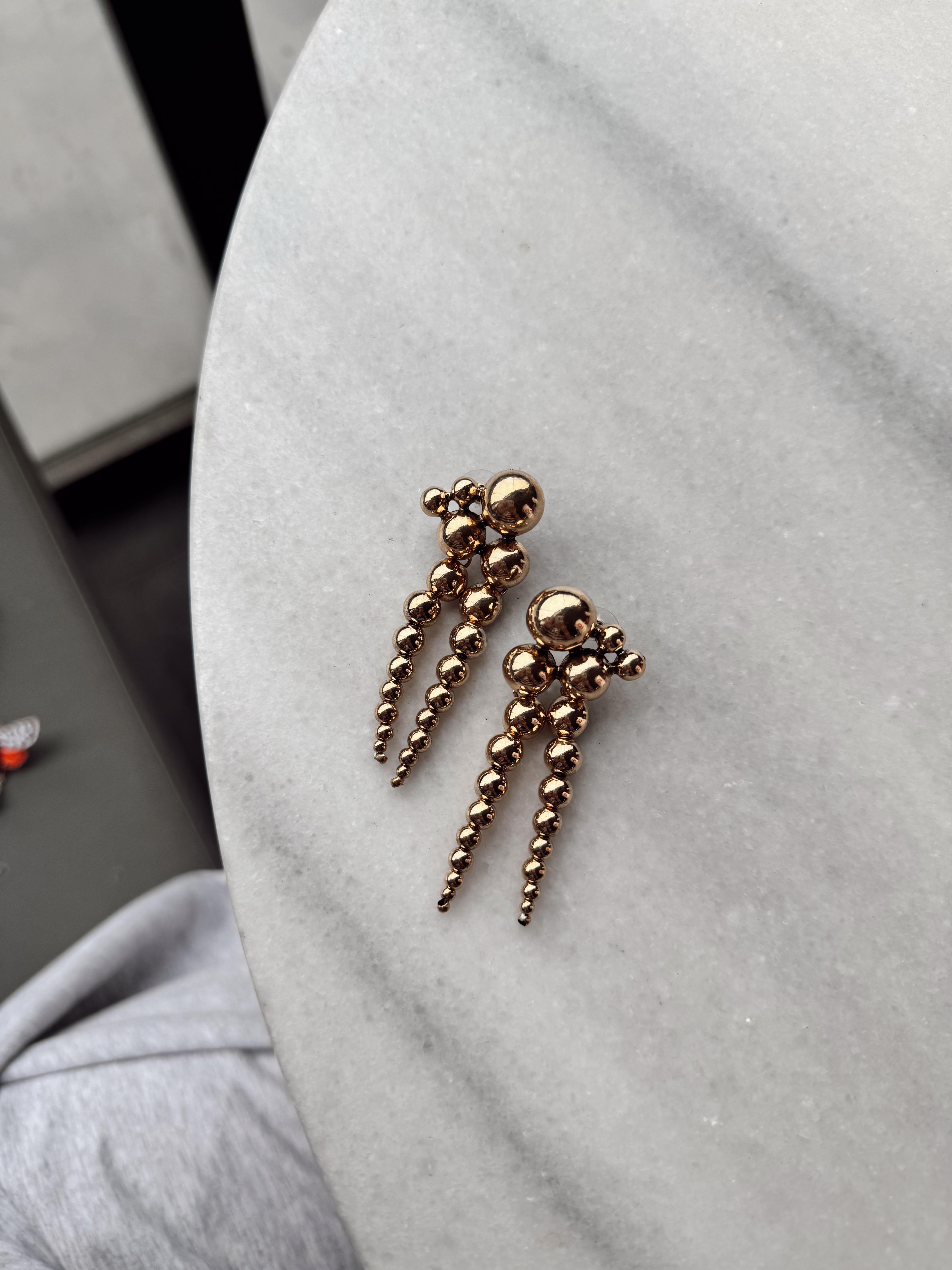 Gold boncuklu ZARA küpe 