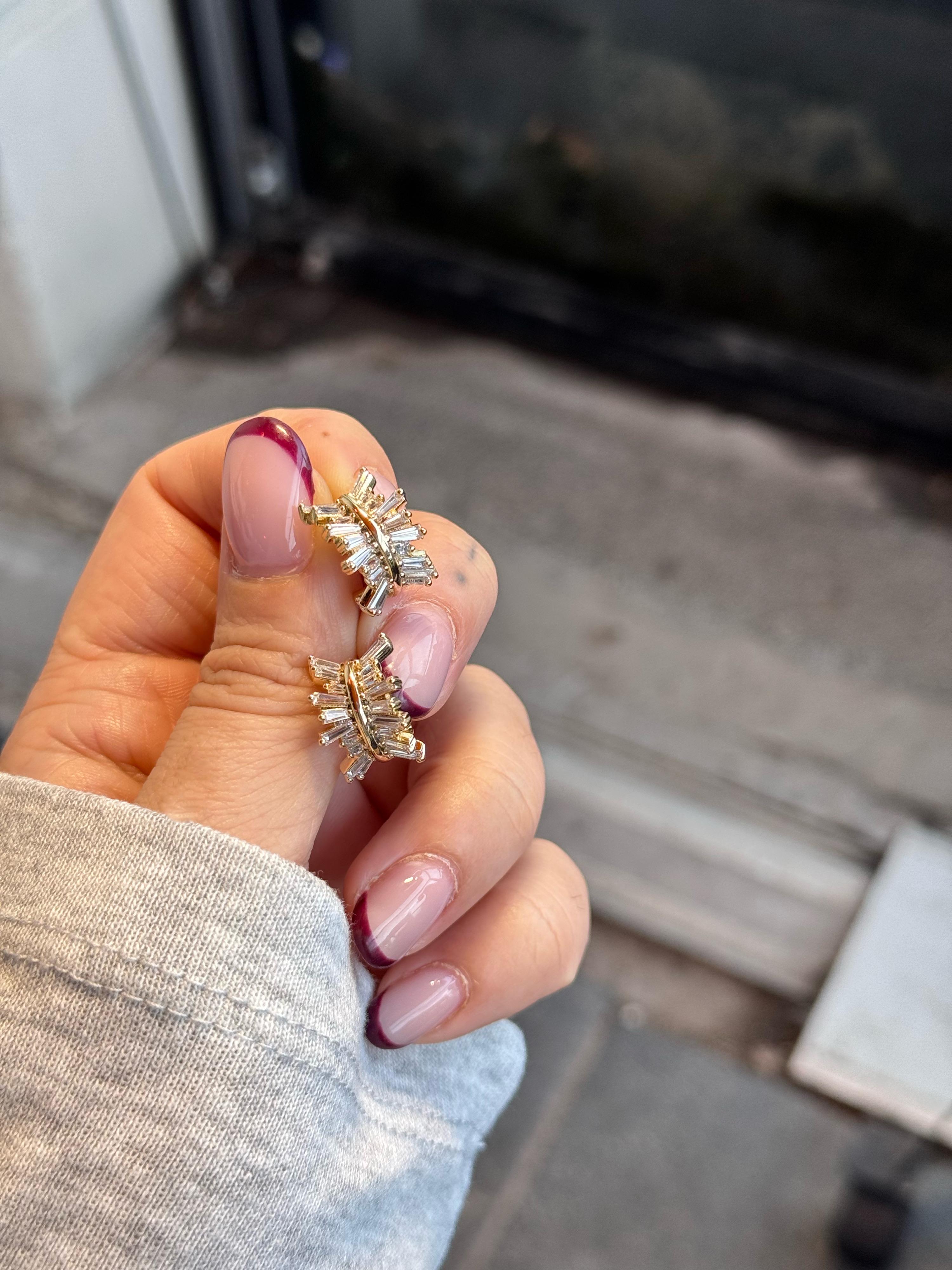 Özel Seri zigzag taşlı küpe