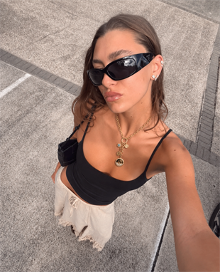 Charmlı kolye