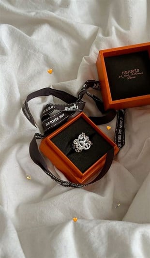 Hermes gümüş taşlı yüzük