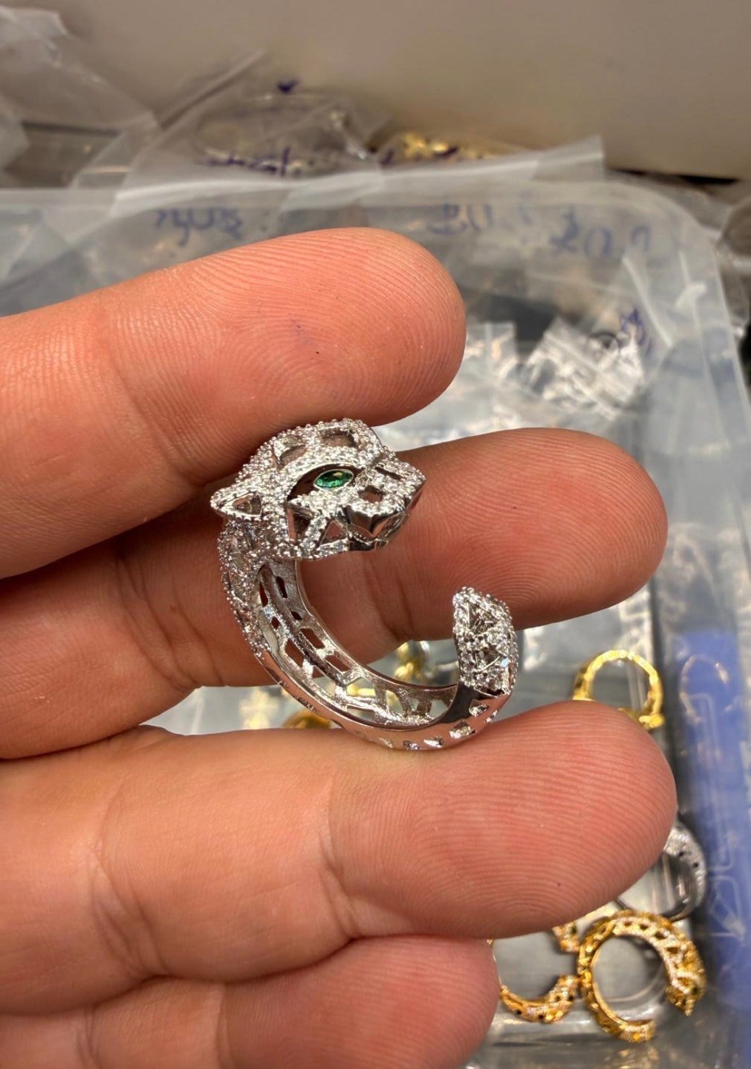 Cartier gümüş kaplan taşlı yüzük
