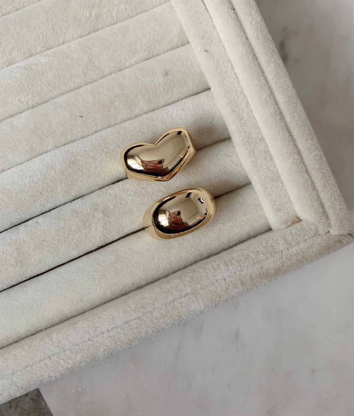 Gold Bombeli Kalp Yüzük