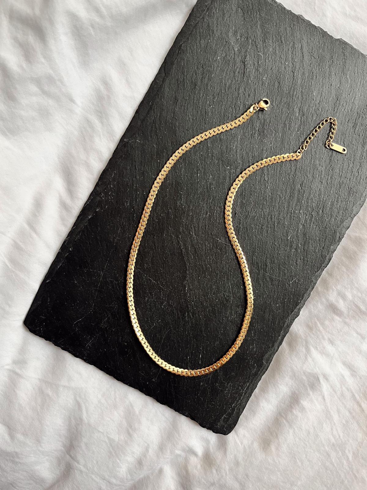 İç içe Geçme Zincir Çelik Kolye