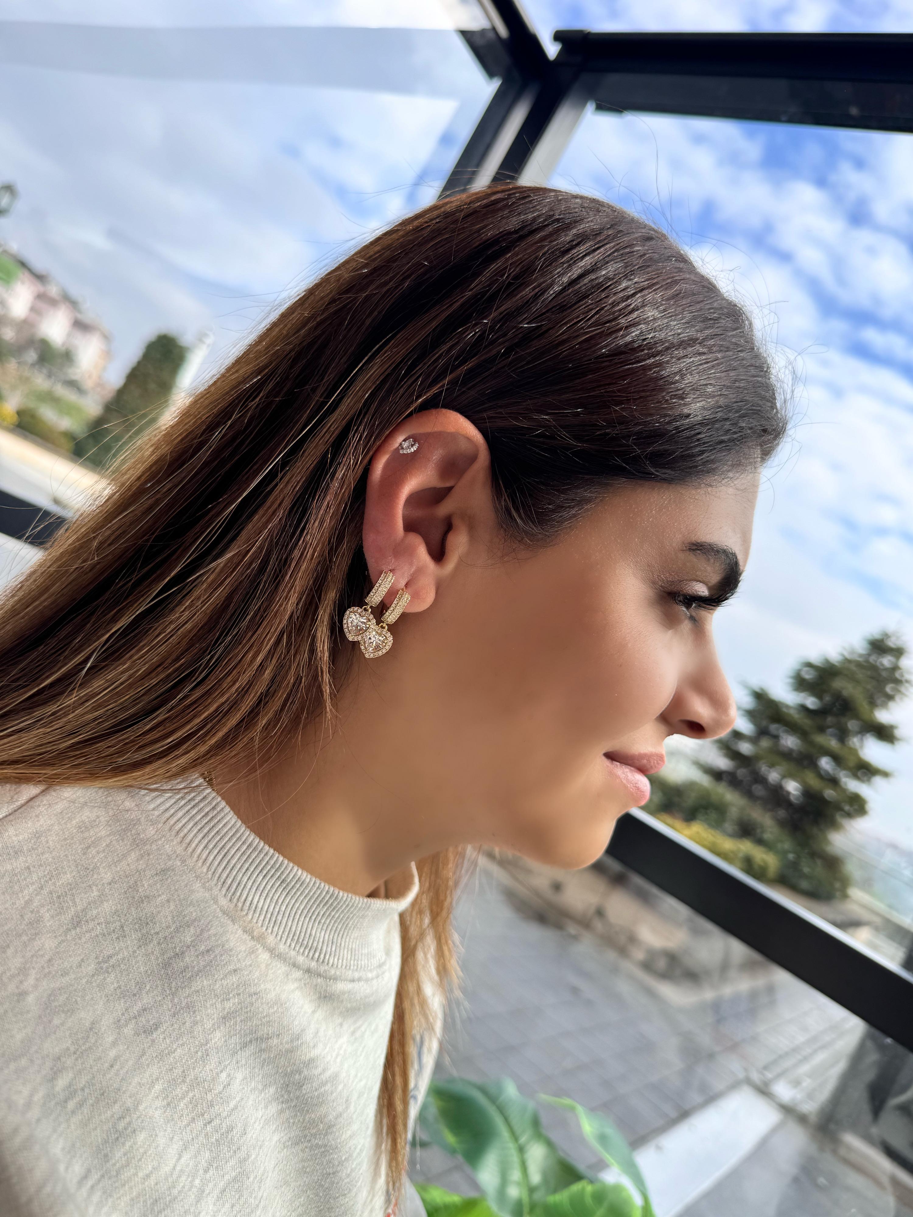 Özel Seri sallantılı kalp küpe