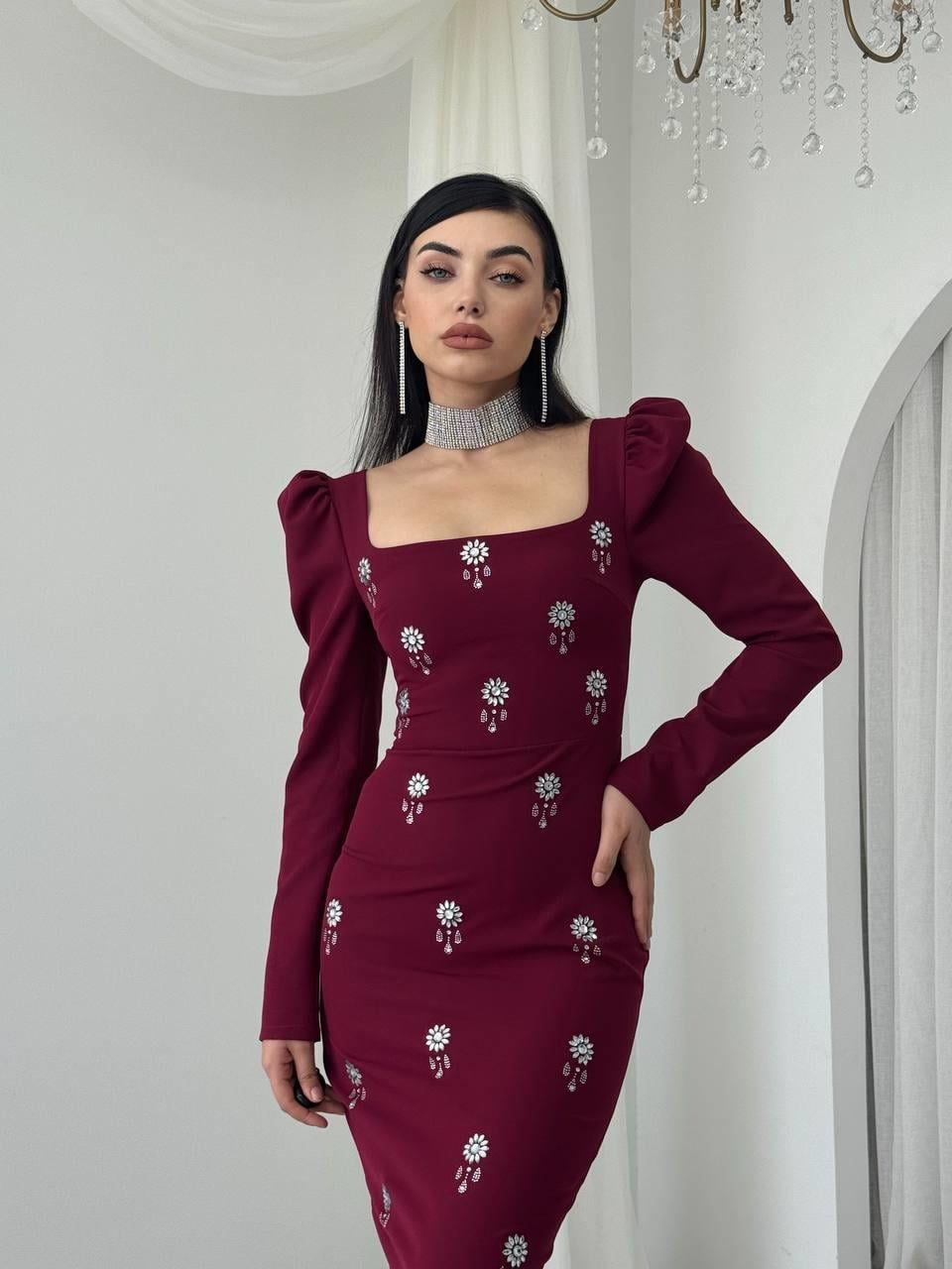 Pera Taş Detaylı Elbise