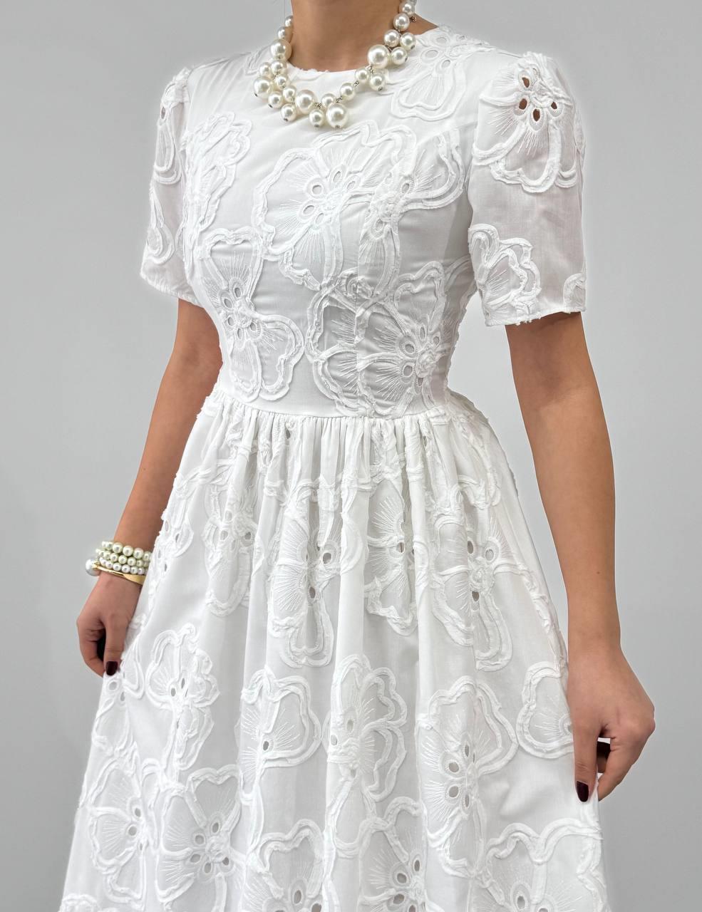 Banne Midi Elbise Dantel Detay