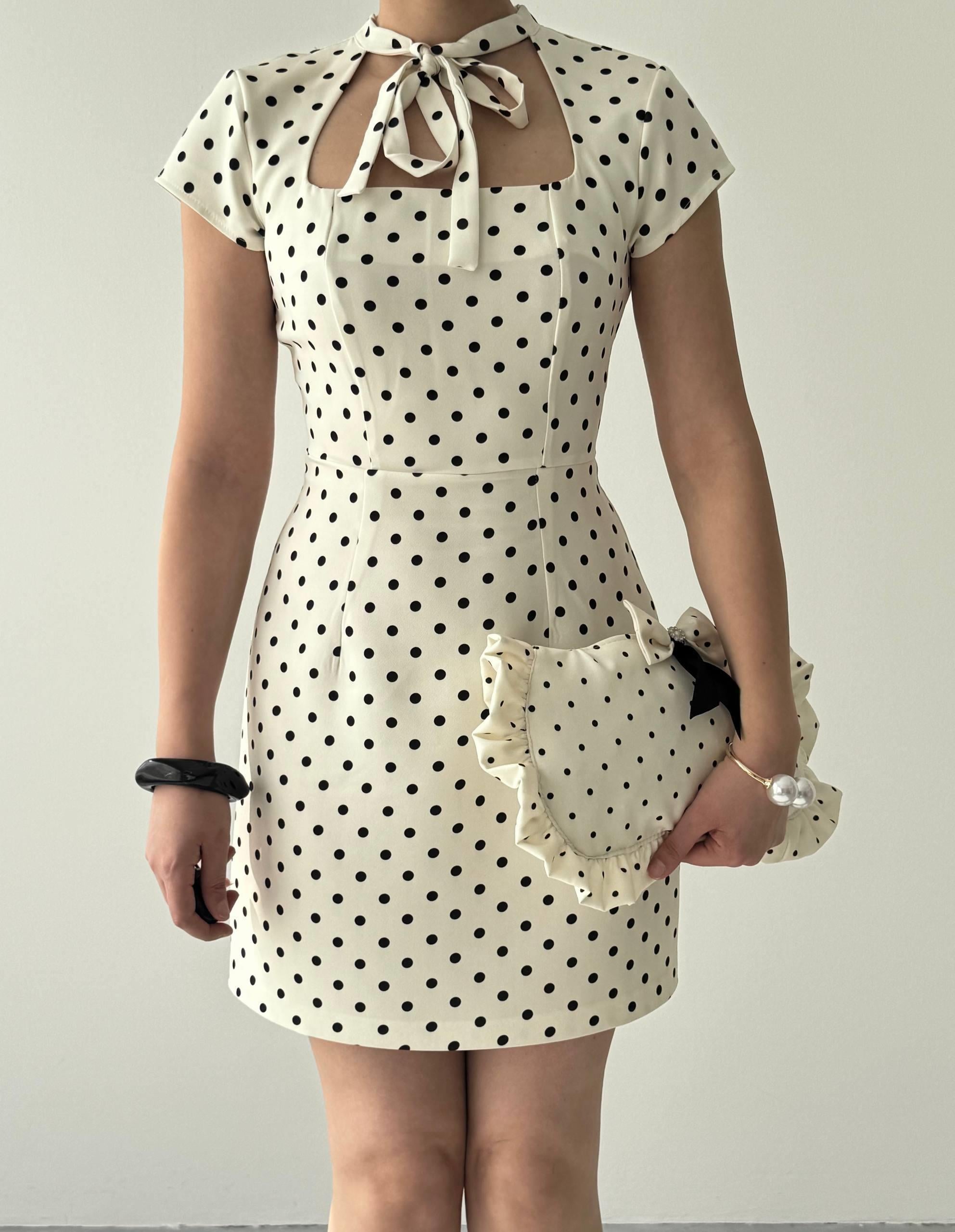Marden Cut Out Detaylı Elbise