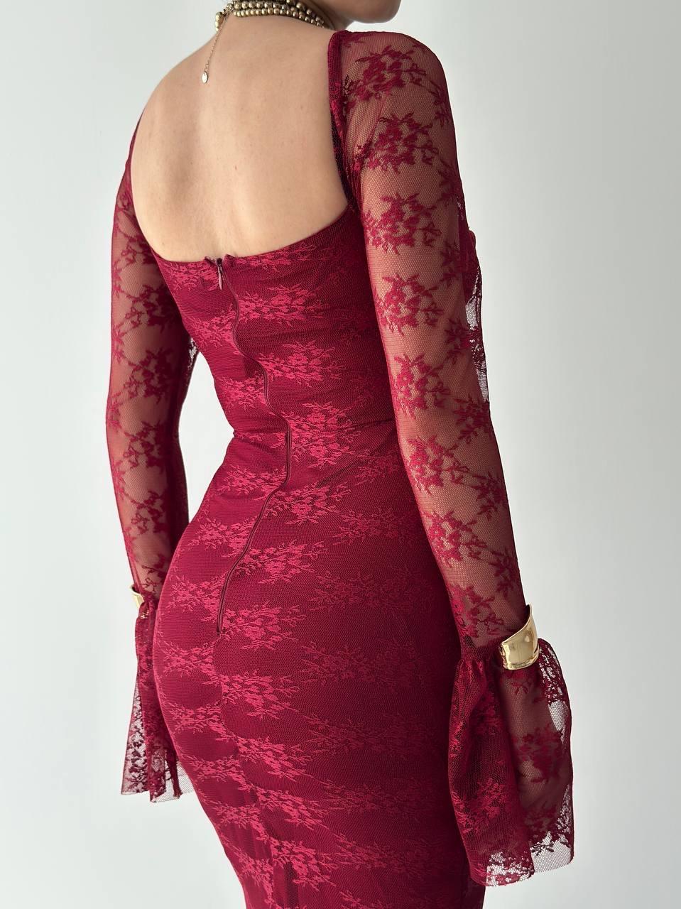 Corina Dantel Detay Balık Model Uzun Elbise