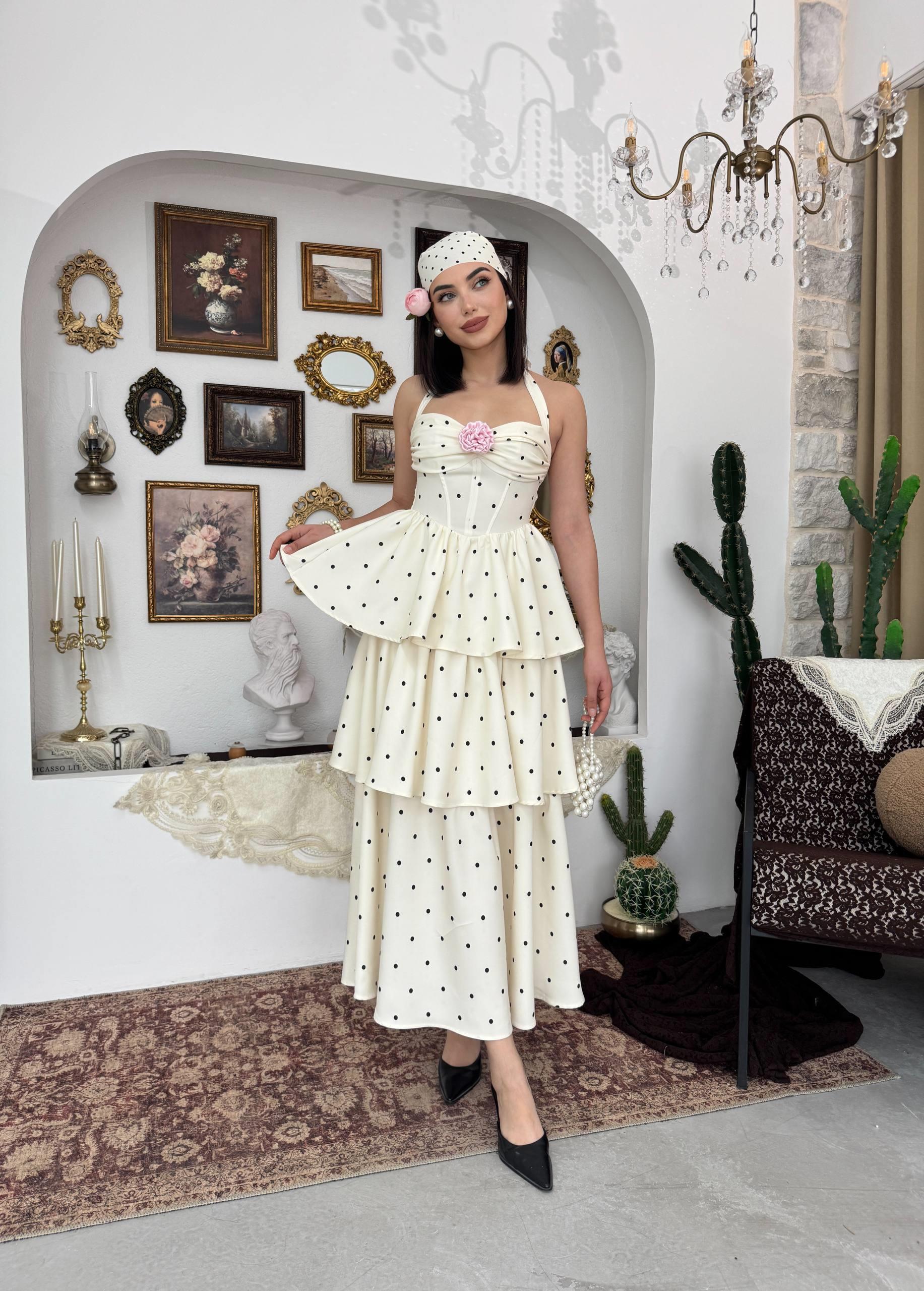 Sernu Gül Detaylı Elbise