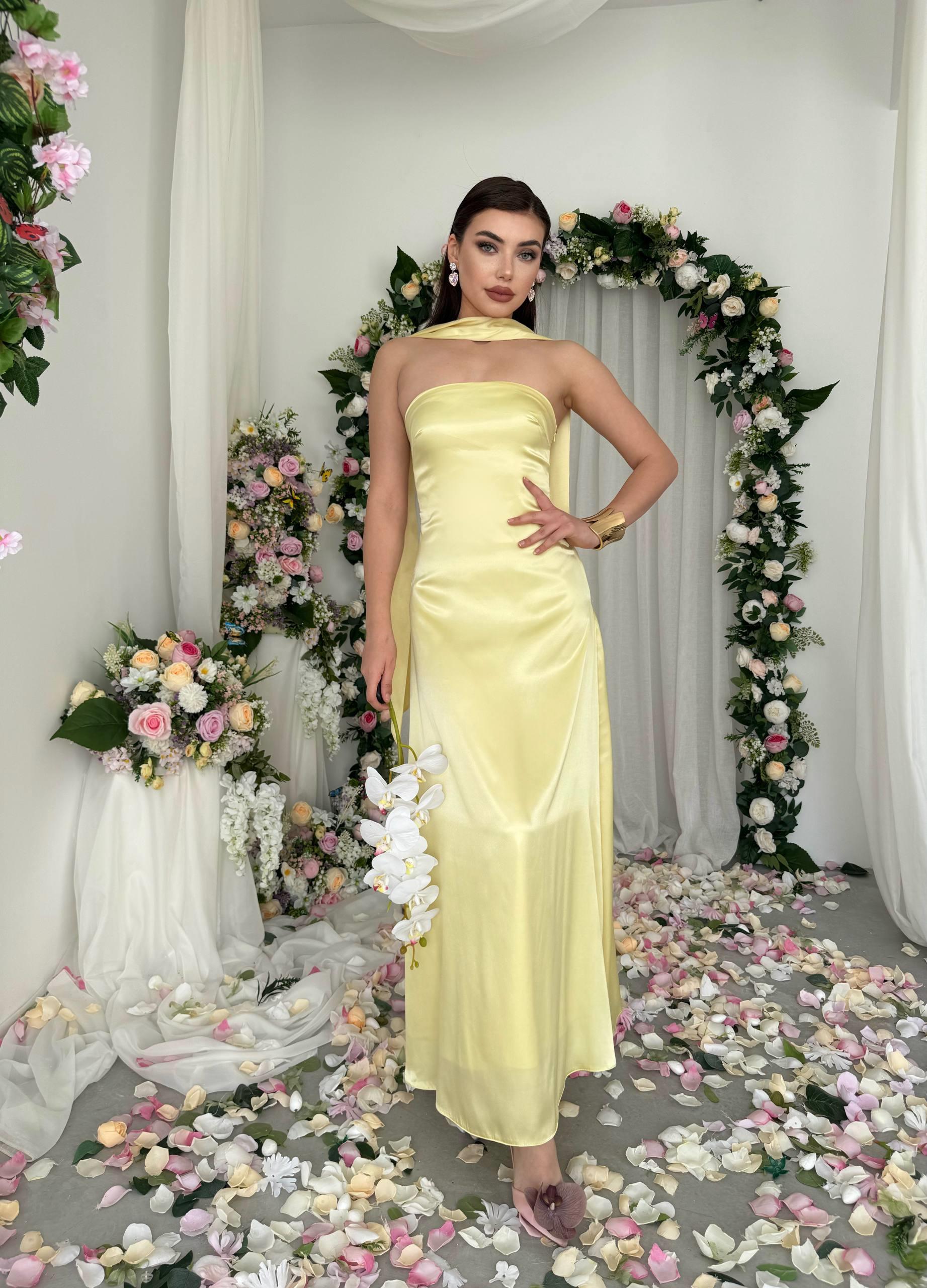 Ulsez Straplez Şal Detaylı Elbise