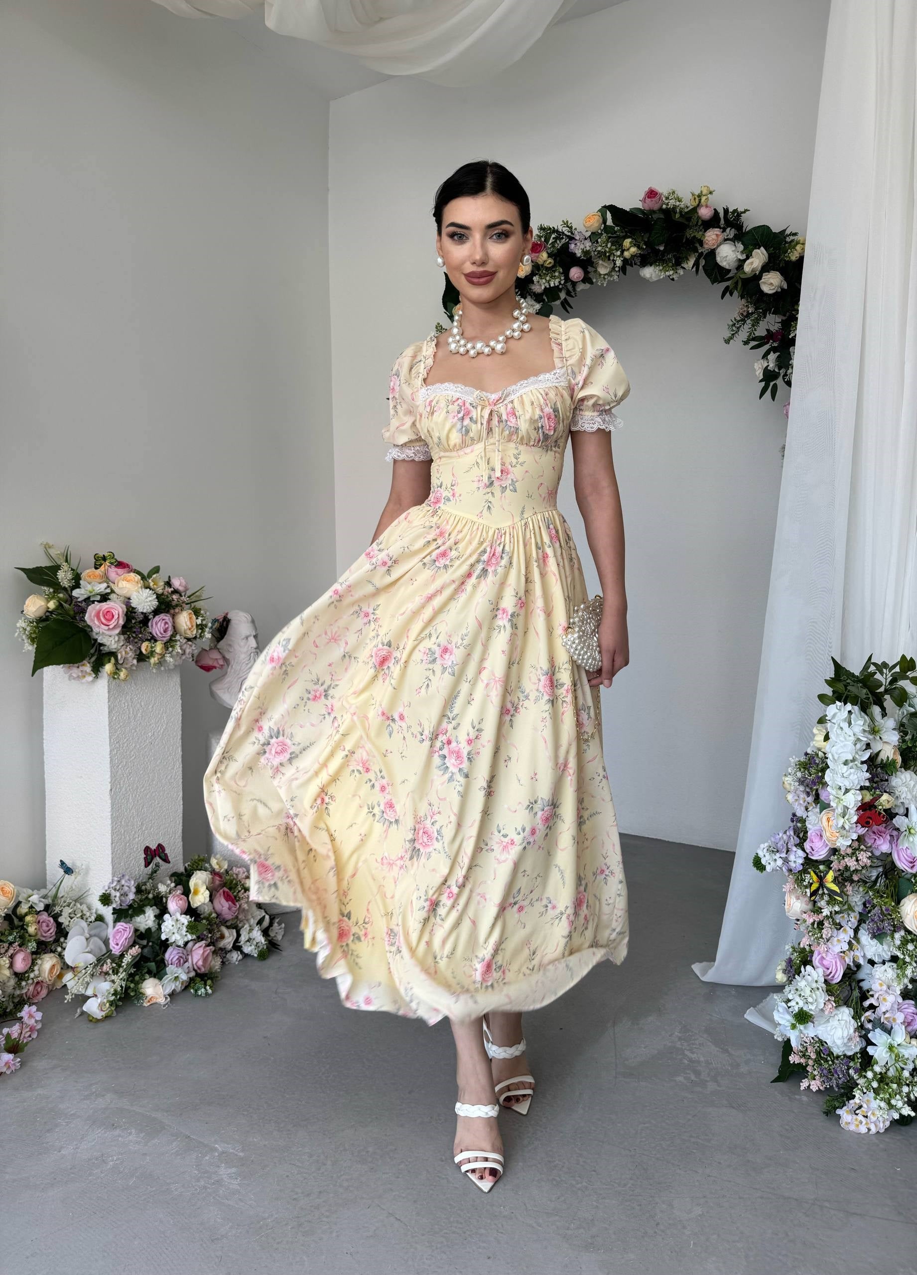 Munc Dantel Detaylı Elbise