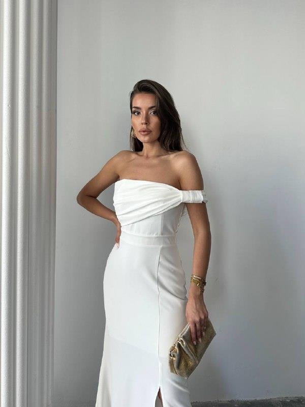 Aura Yırtmaçlı Uzun Elbise