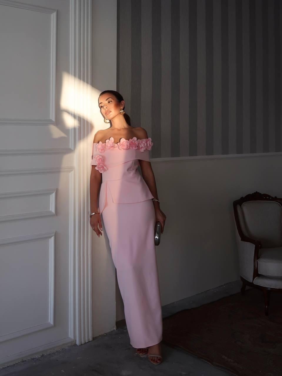 Rina Tasarım Çiçek Detay Uzun Elbise