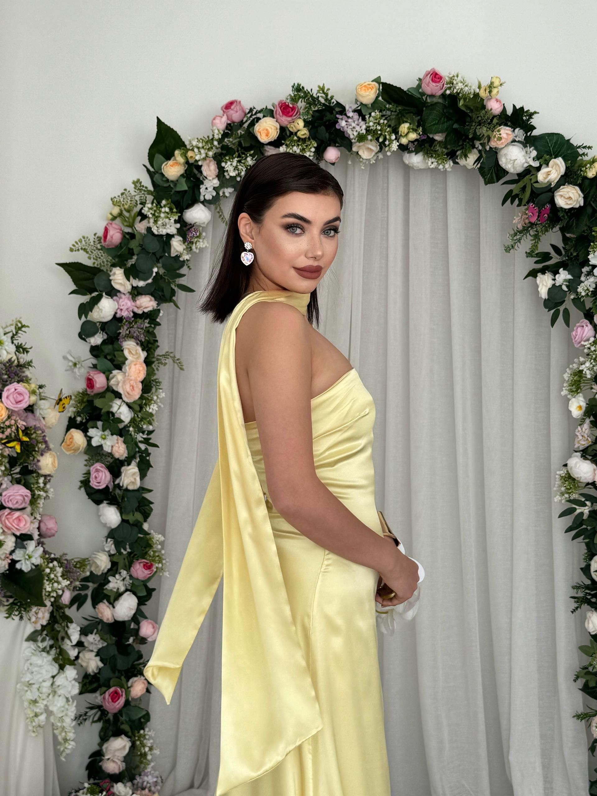 Ulsez Straplez Şal Detaylı Elbise