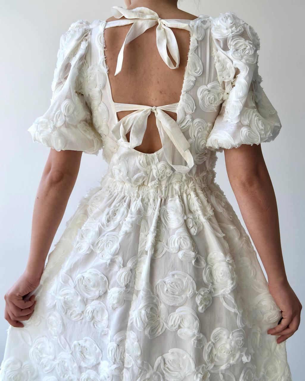 Özel Tasarım Gül Dokuma Uzun Estaban Elbise