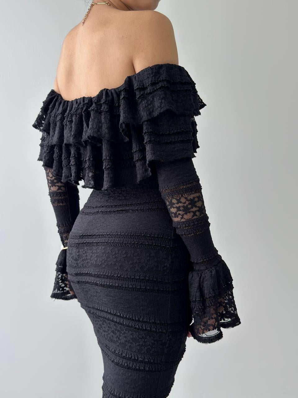  Straplez Madonna Yaka Tasarım Elbise 
