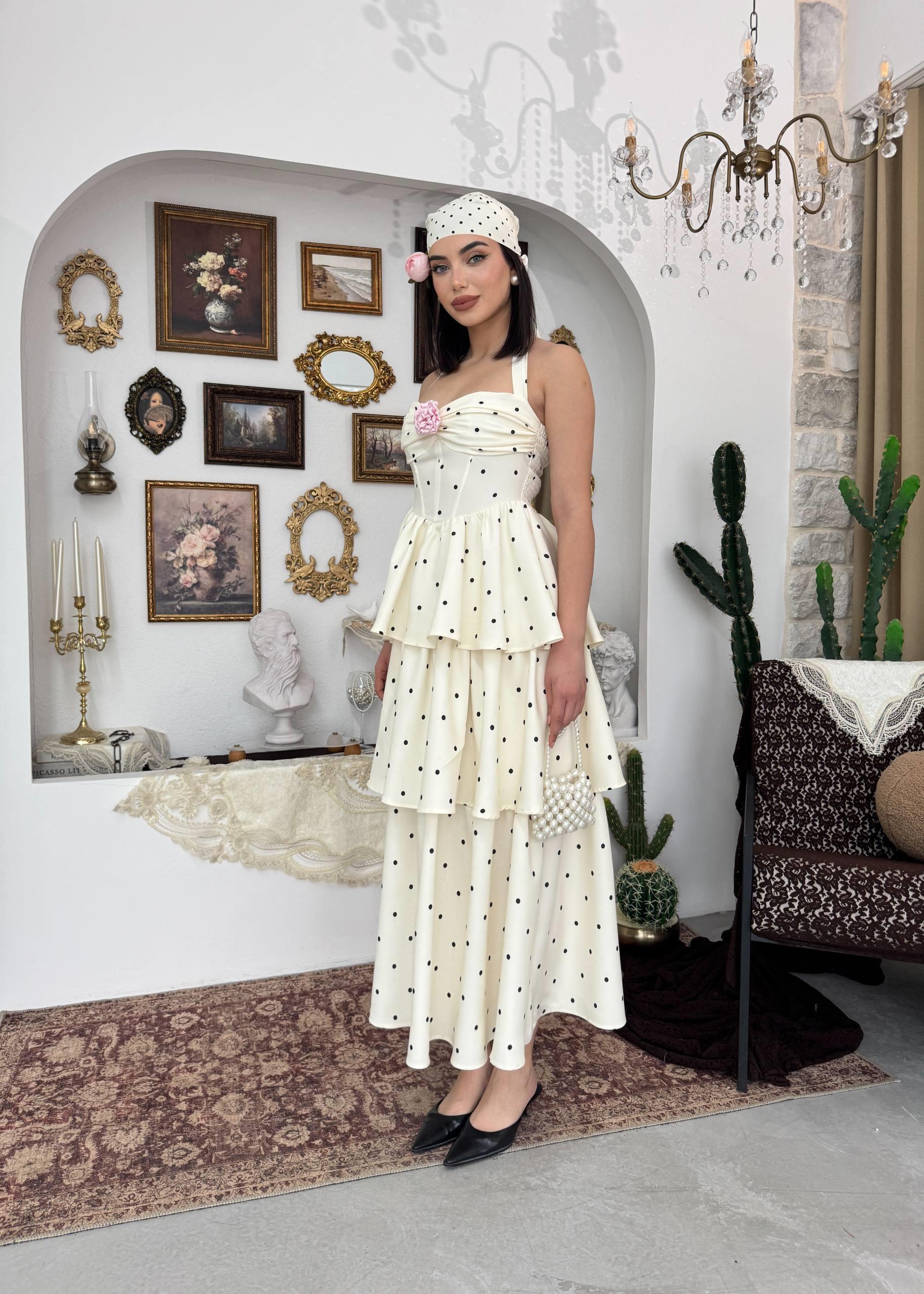 Sernu Gül Detaylı Elbise